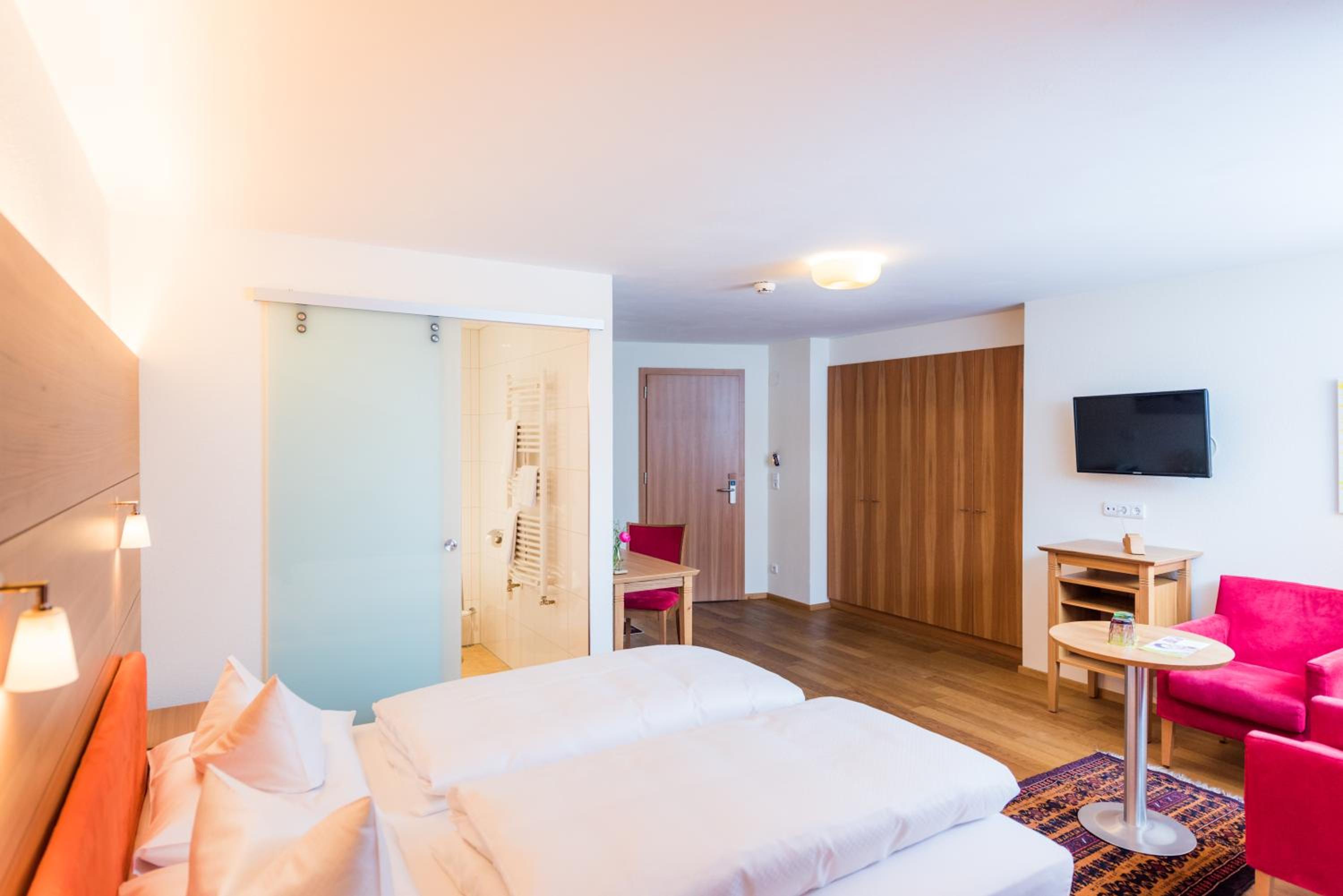 Superior Double Room - Photo 2