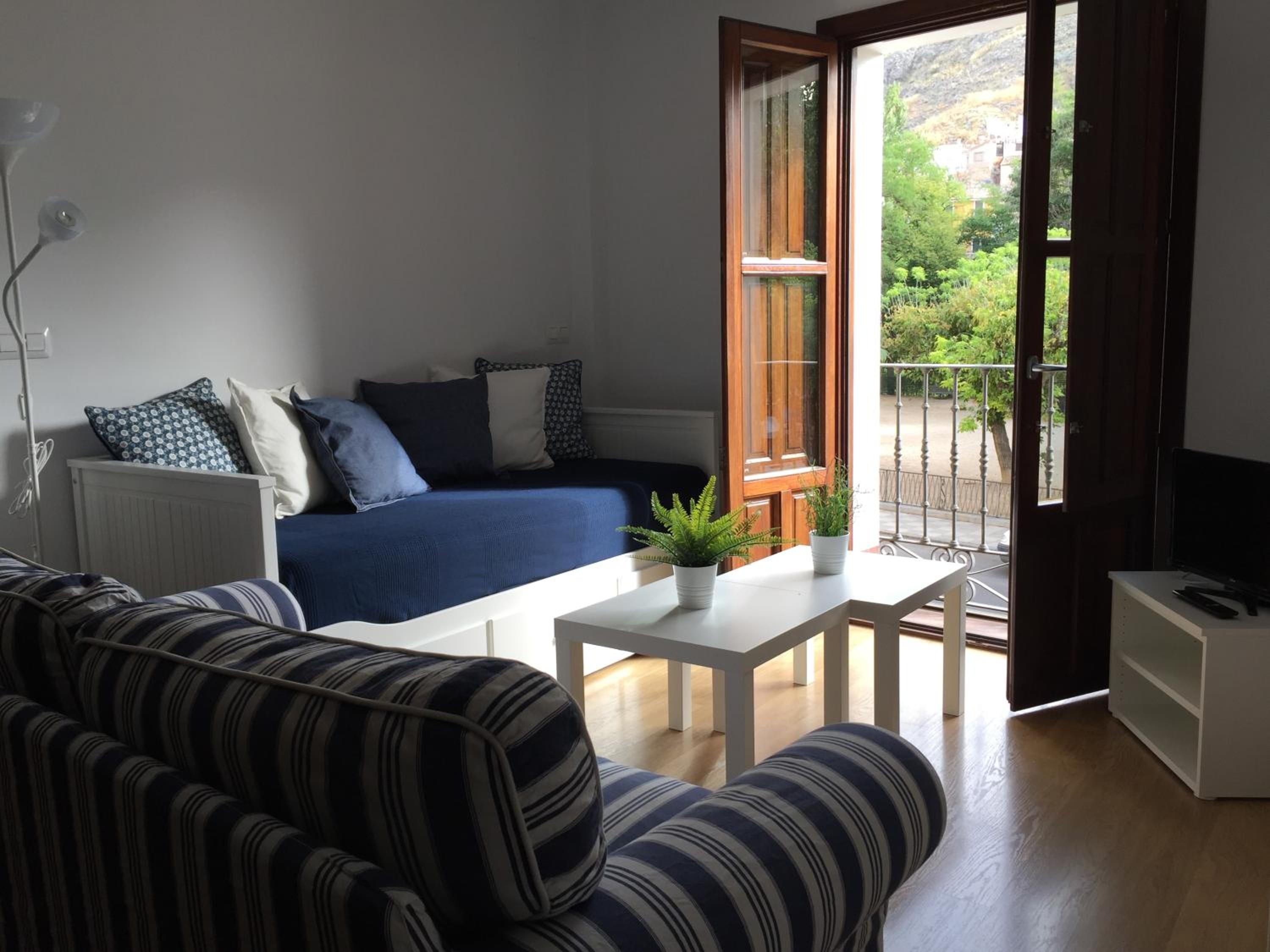 Apartamento con Balcón