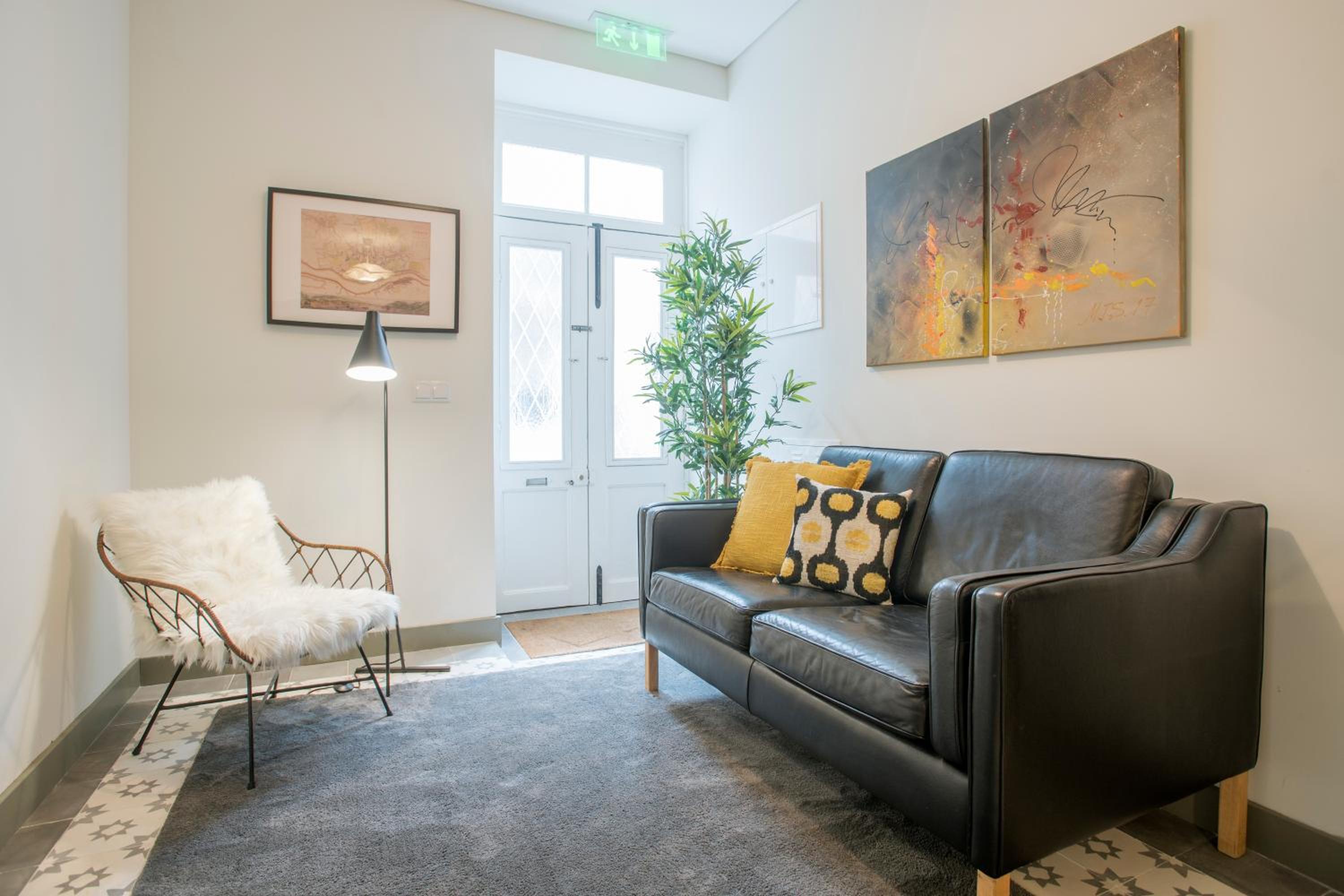 Duplex Apartment - Photo 1