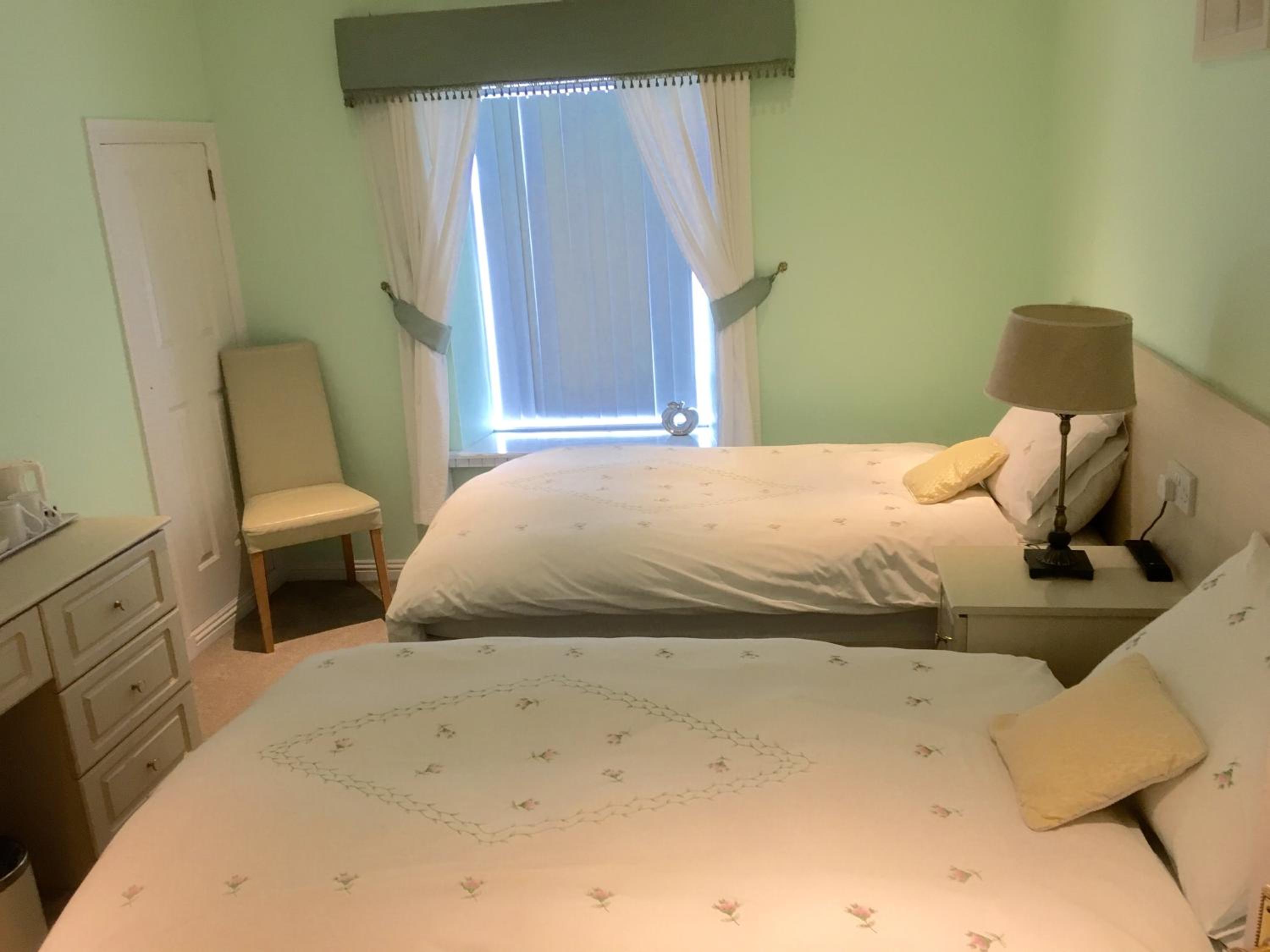 Twin Room photo 2