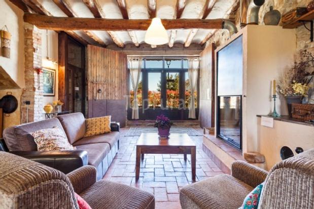 Chalet de cinco habitaciones con piscina privada.