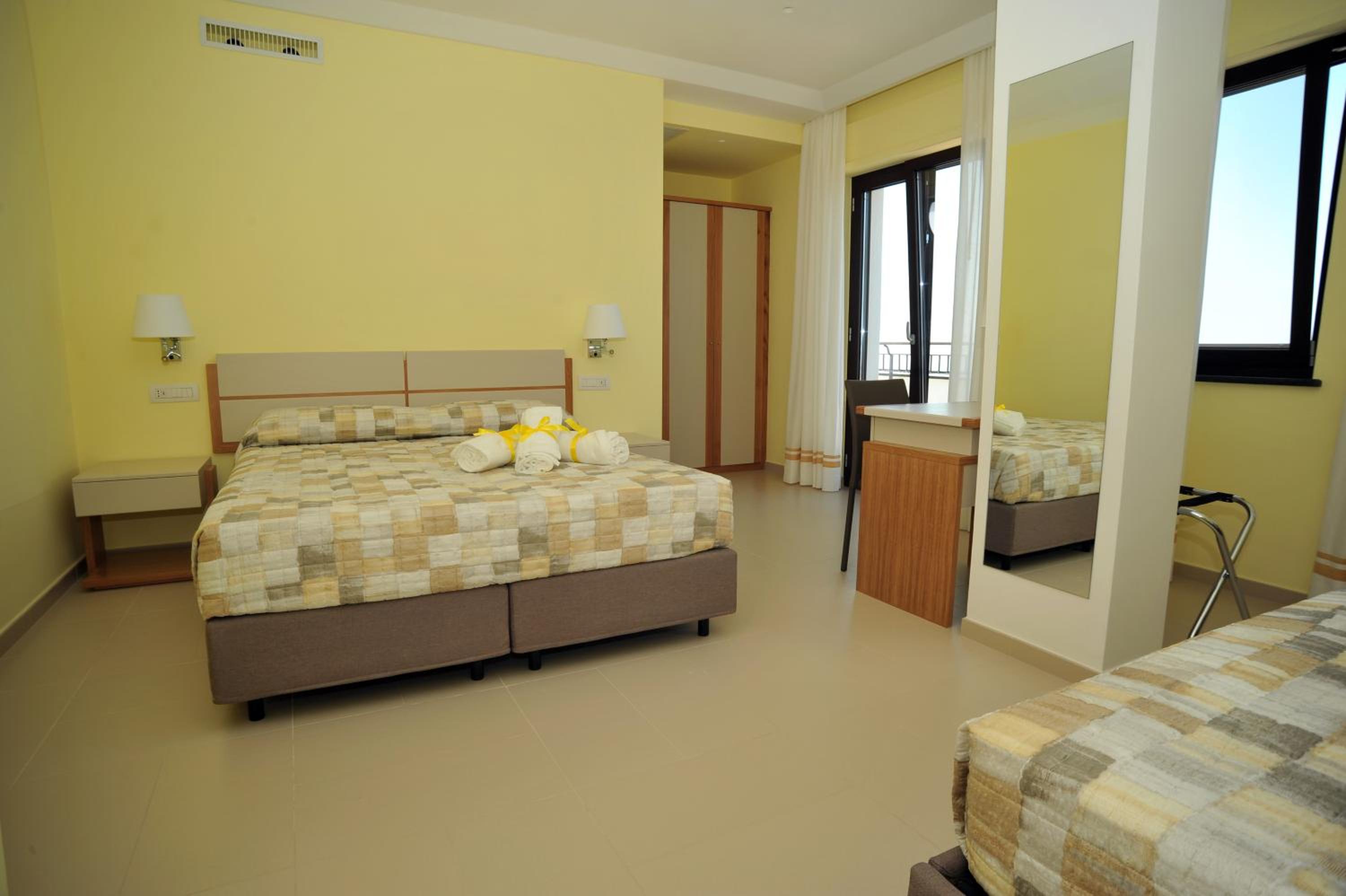Luxury Room - Photo 41