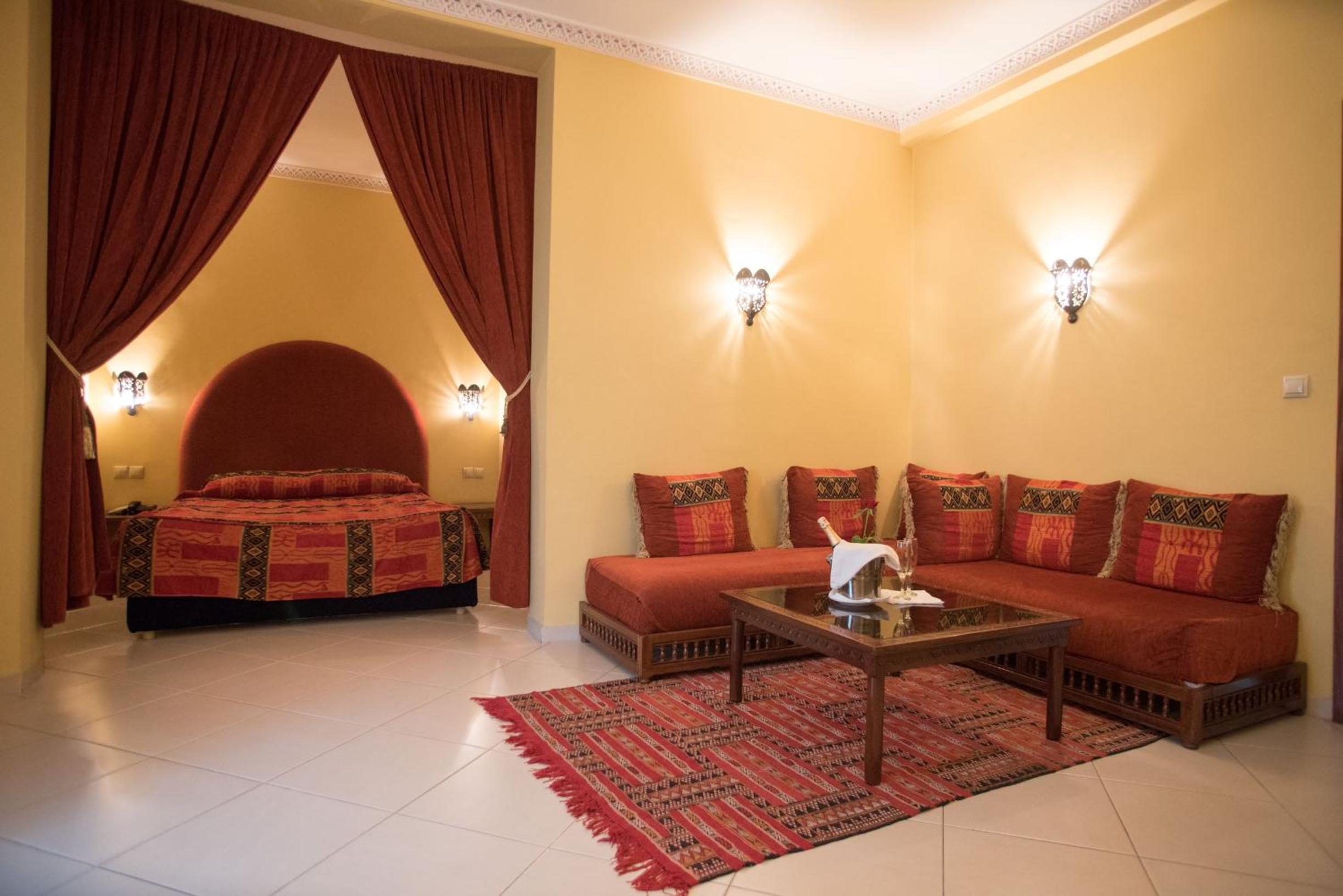 Superior Suite - Photo 2