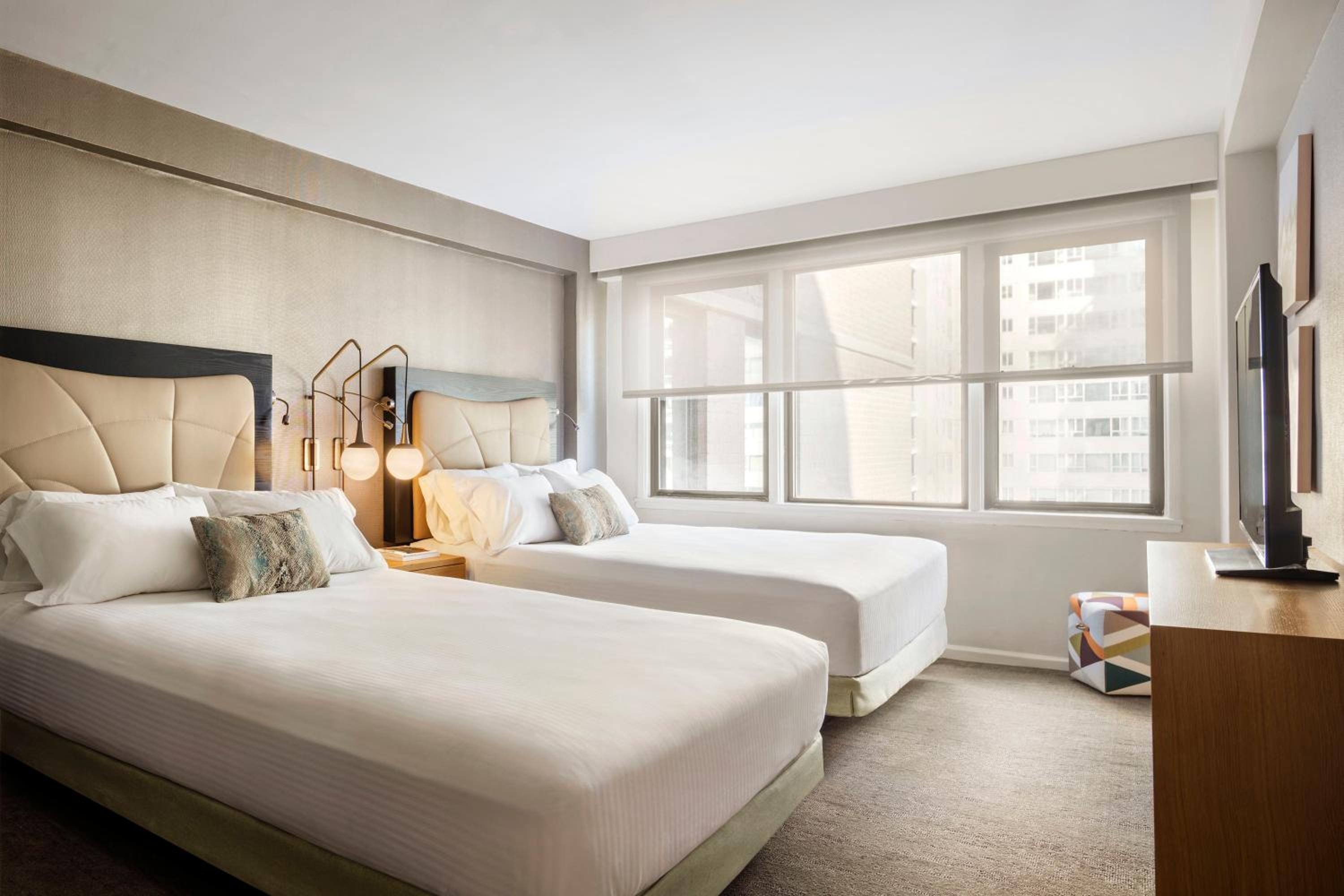 One-Bedroom Suite with Two Double Beds
