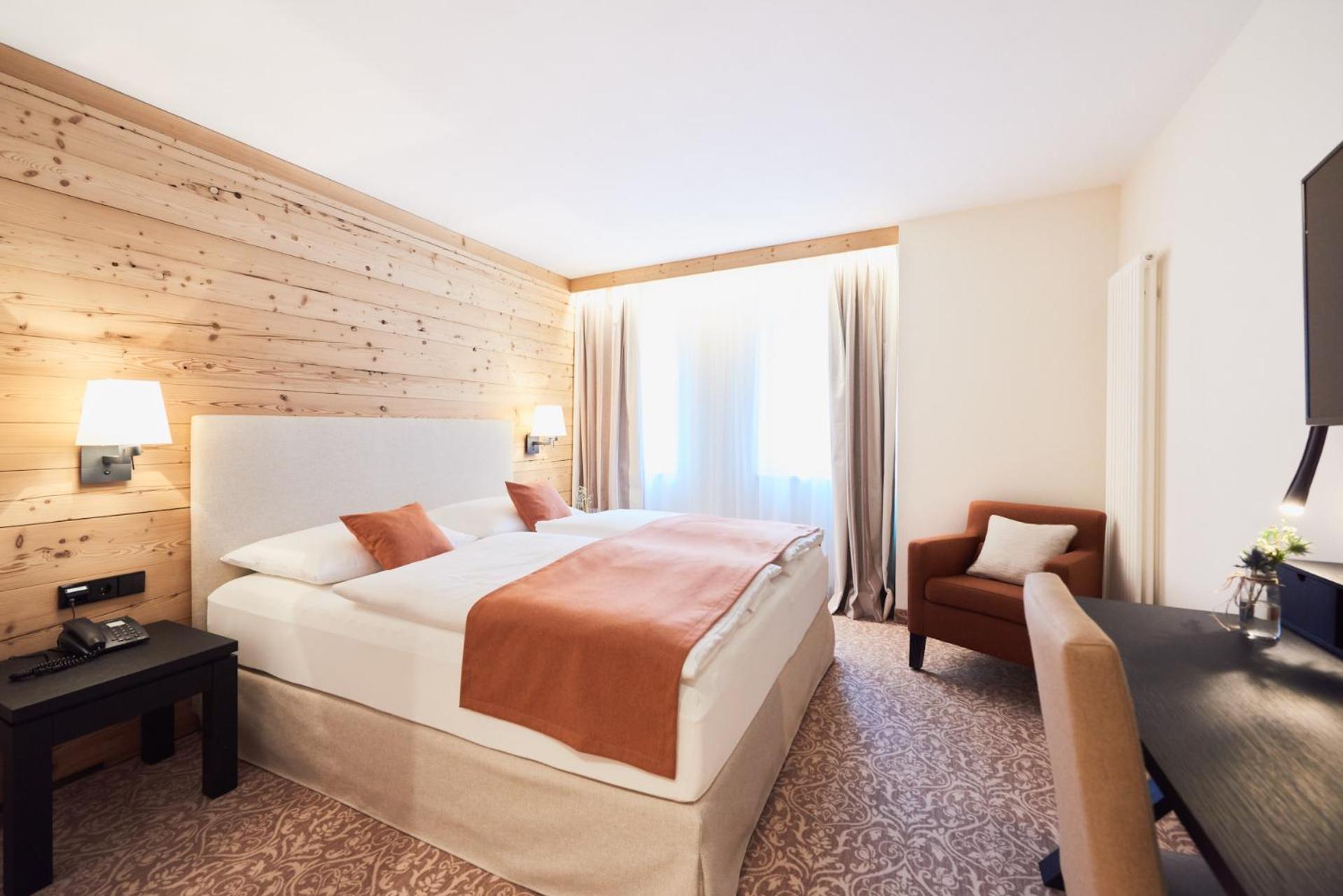 Standard Double Room - Photo 2