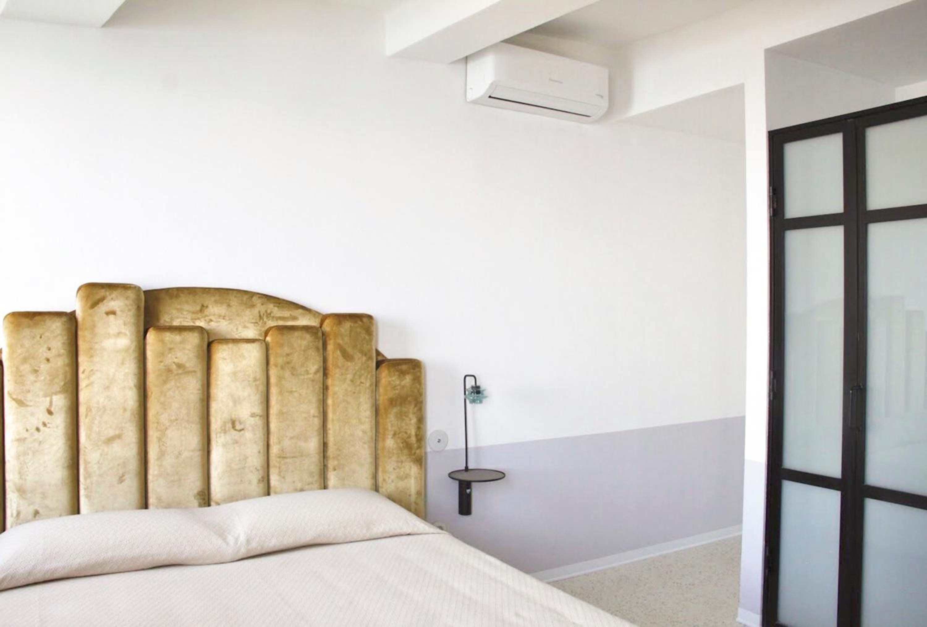 Deluxe Double Room with Sea View - Photo 19