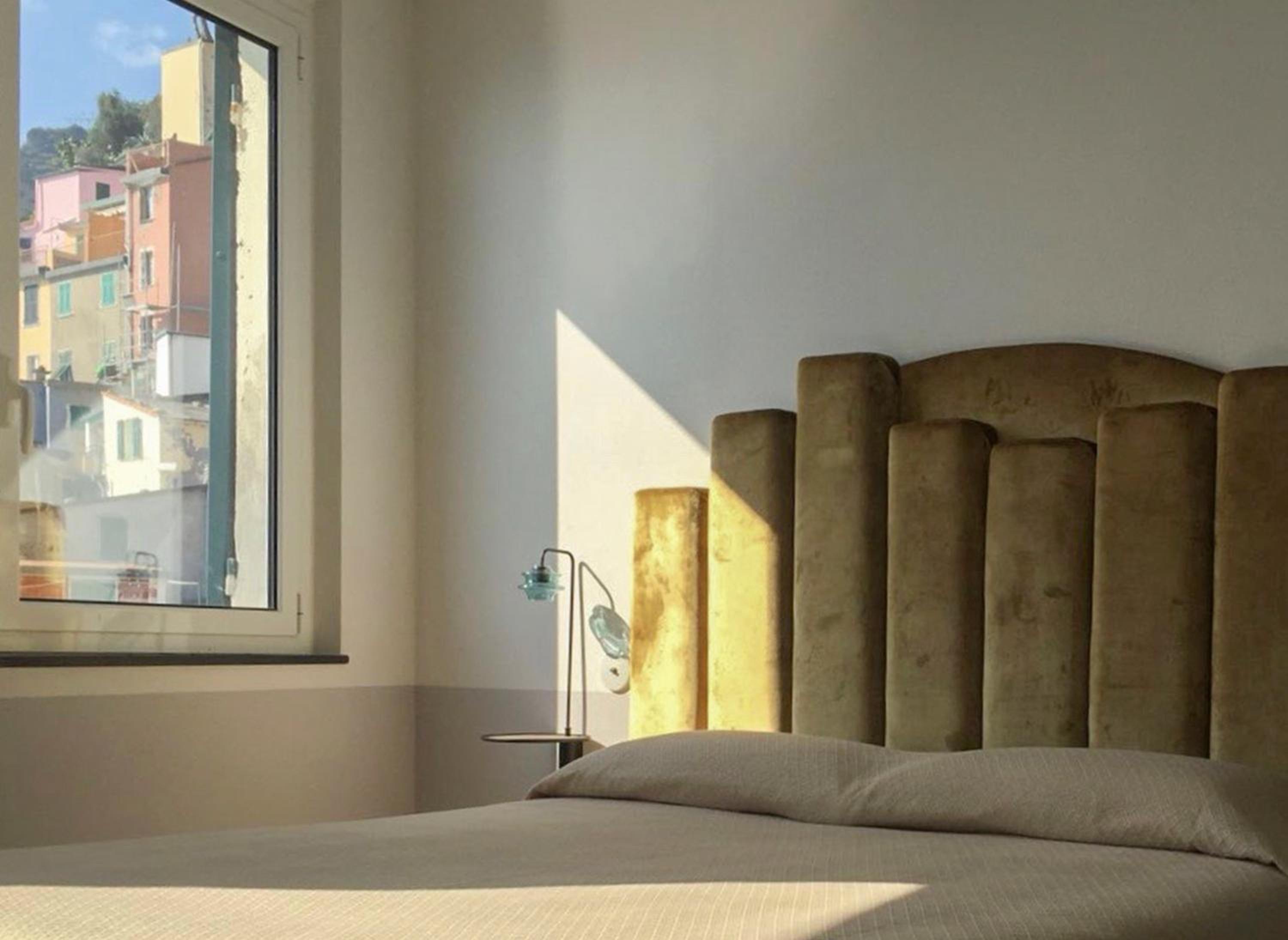 Deluxe Double Room with Sea View - Photo 12