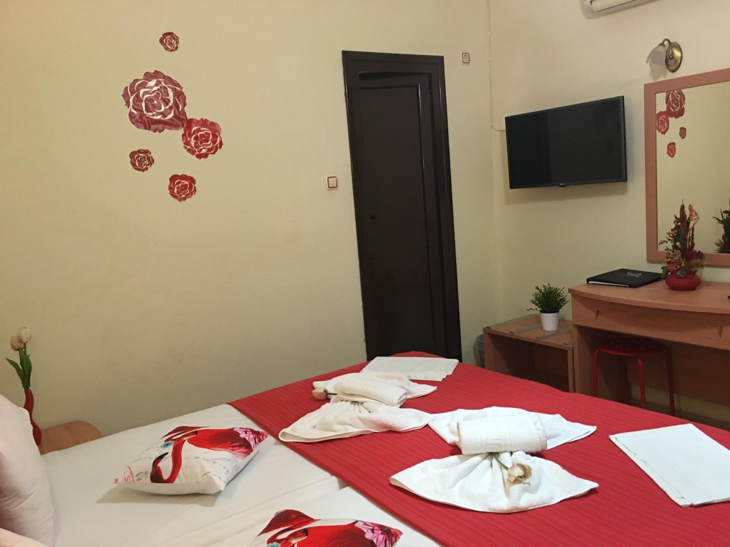Double or Twin Room photo 2