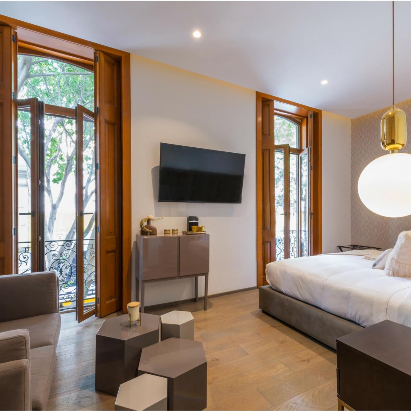 Superior Deluxe Double or Twin Room  photo 1