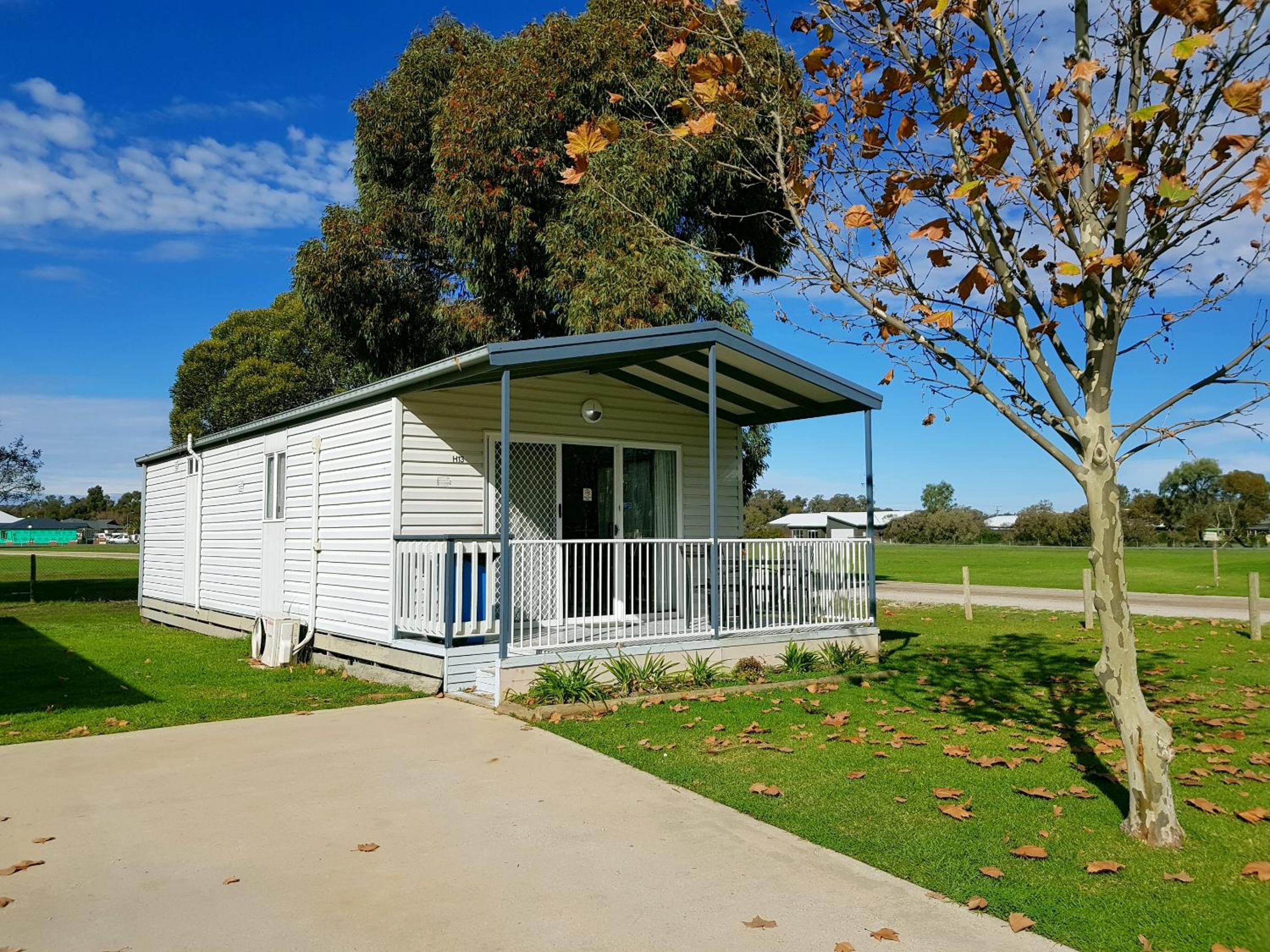 Standard 3 Bedroom Unit - Photo 5