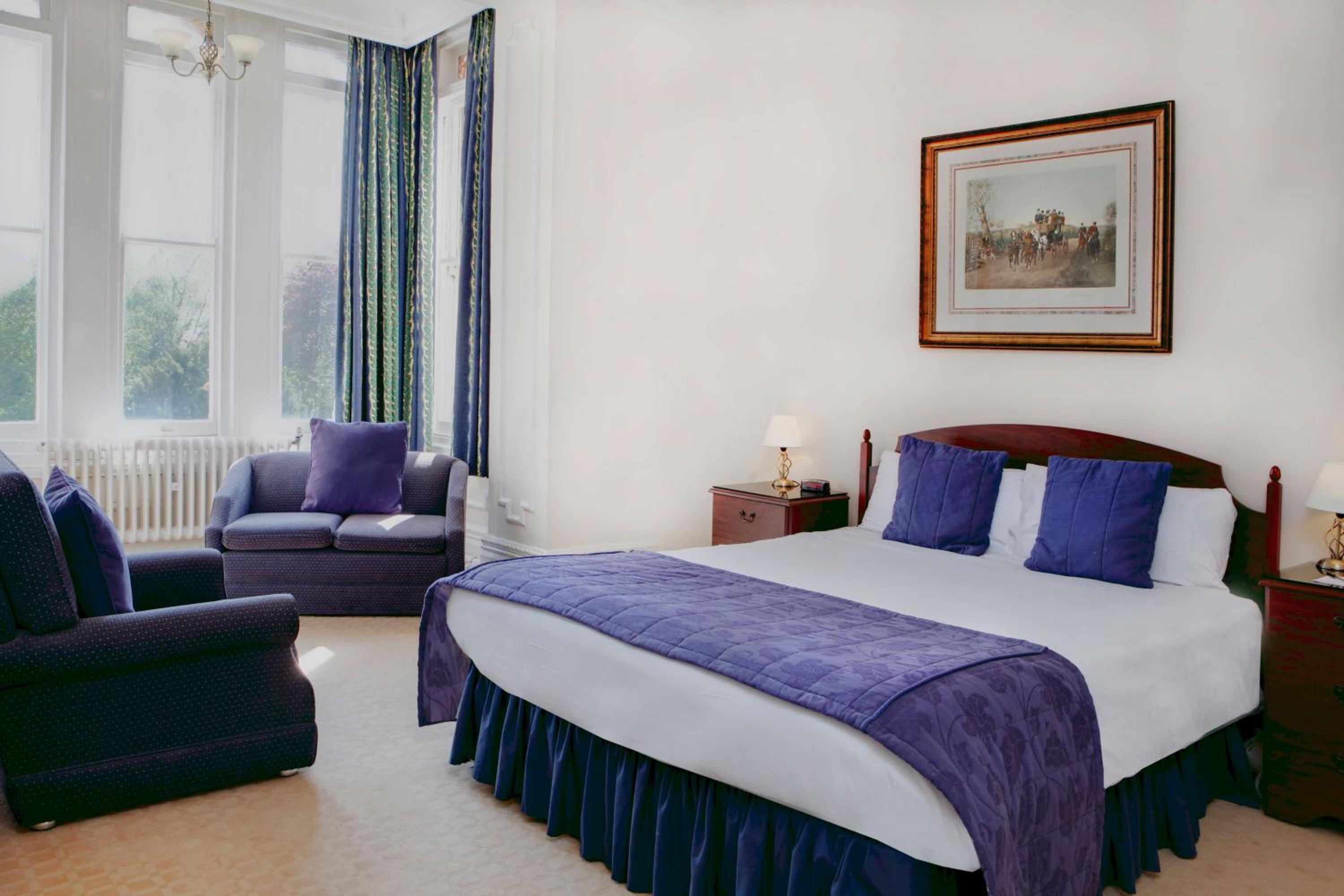 Double Room with 1 King Bed - Photo 3