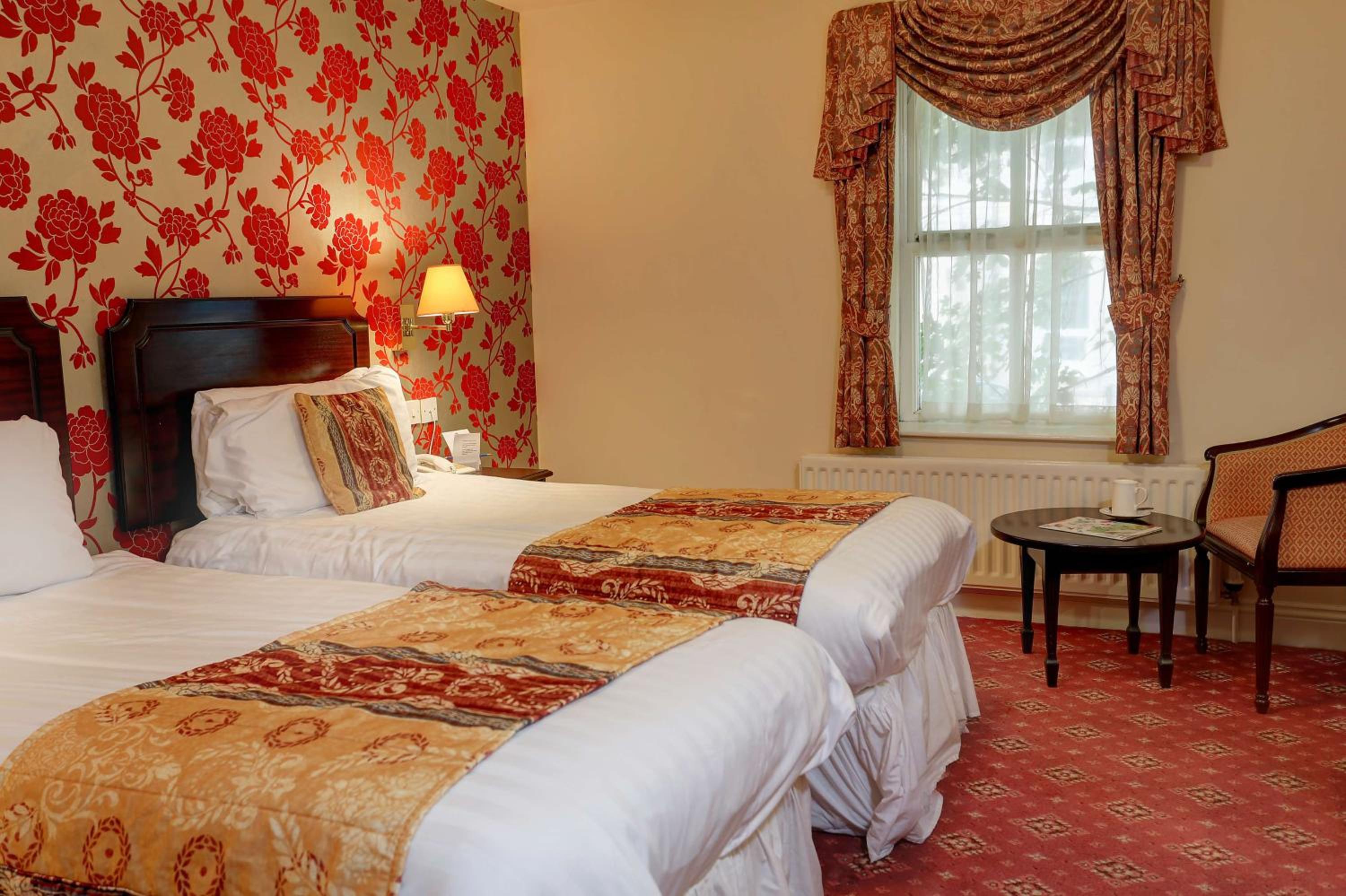 Standard Twin Room photo 2