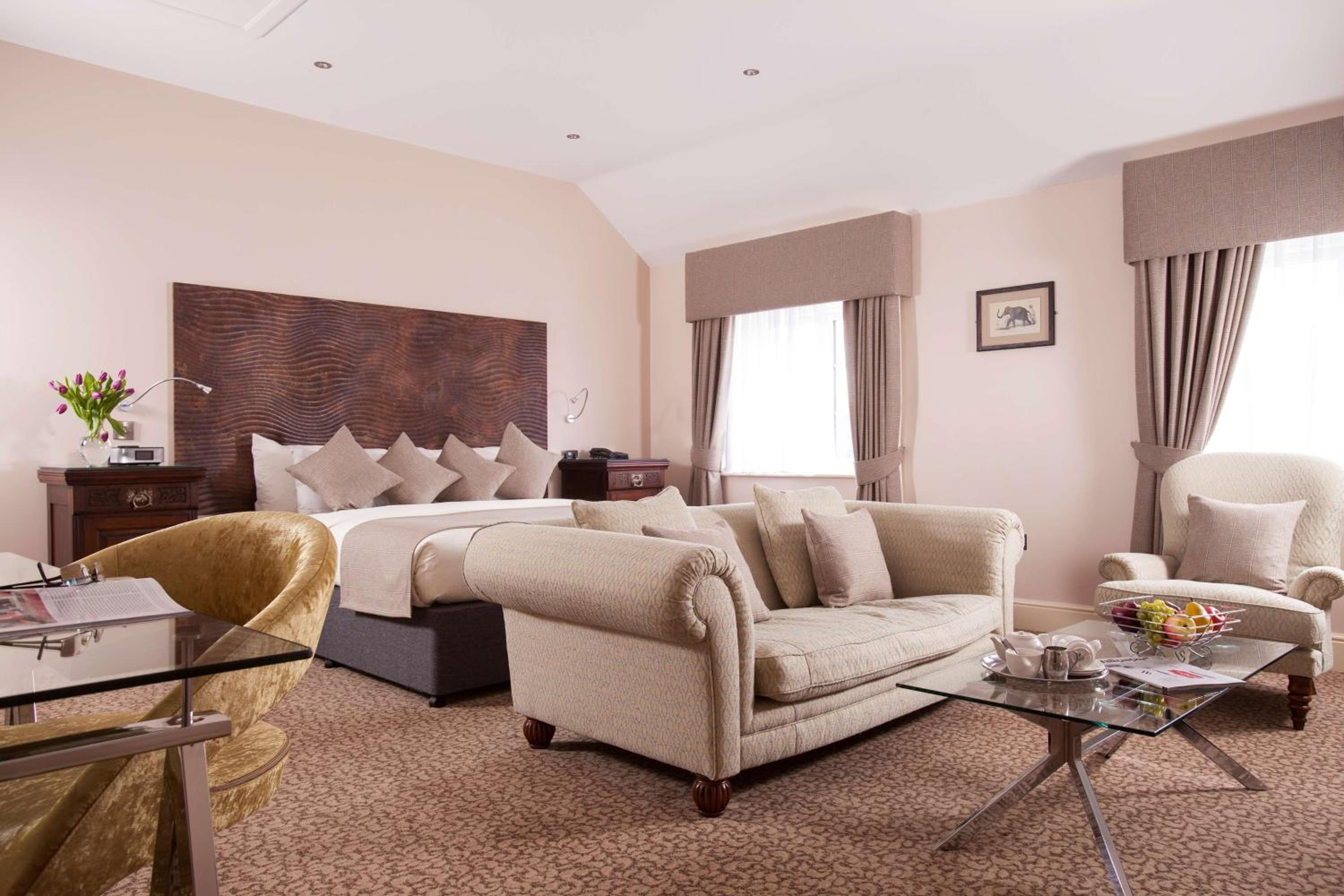 Executive King Room - Non-Smoking - Photo 1