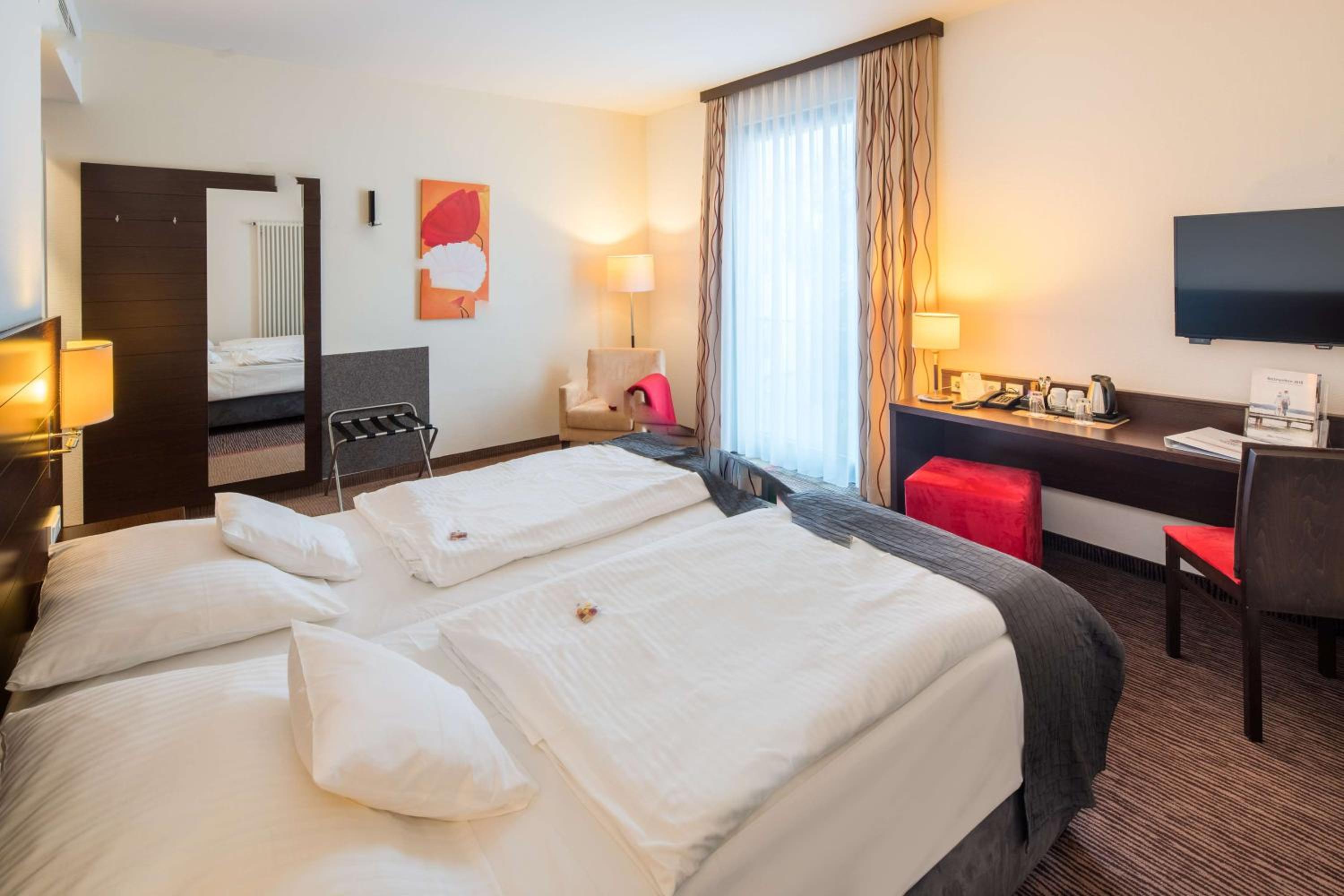 Comfort Twin Room