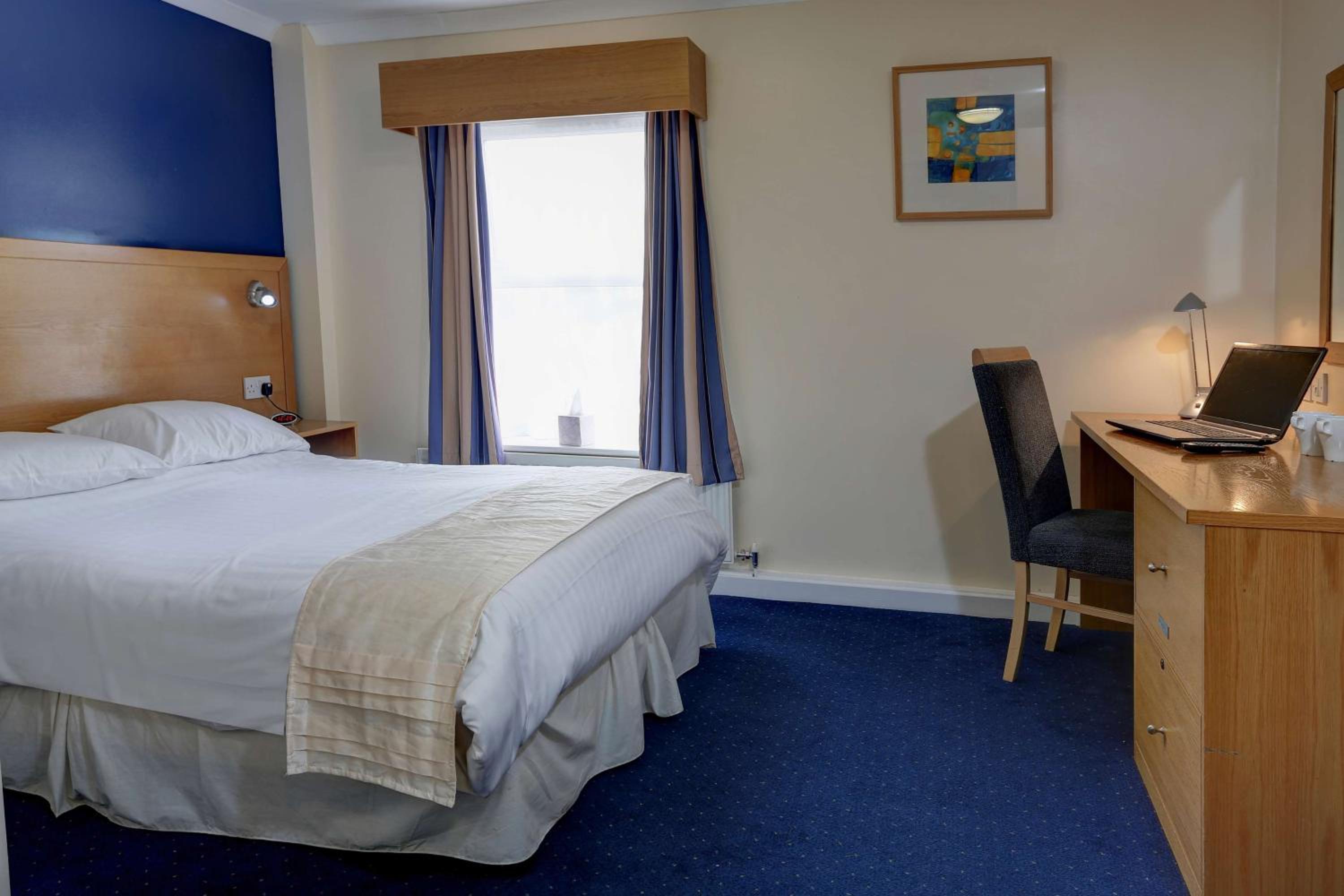 Standard Double Room - Photo 3