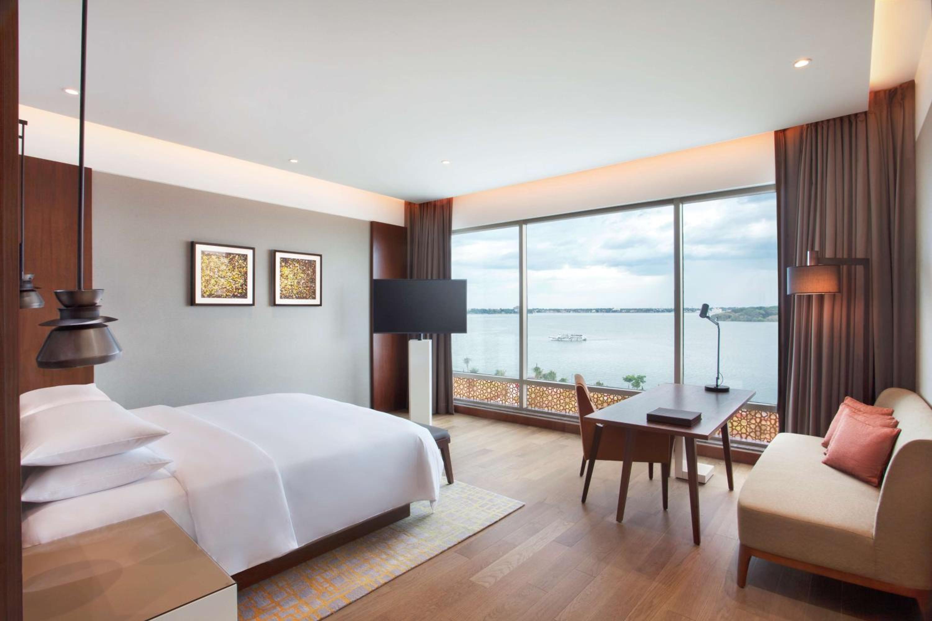 King Room with Backwater View at Grand Hyatt Kochi Bolgatty King Room with Backwater View at Grand Hyatt Kochi Bolgatty
