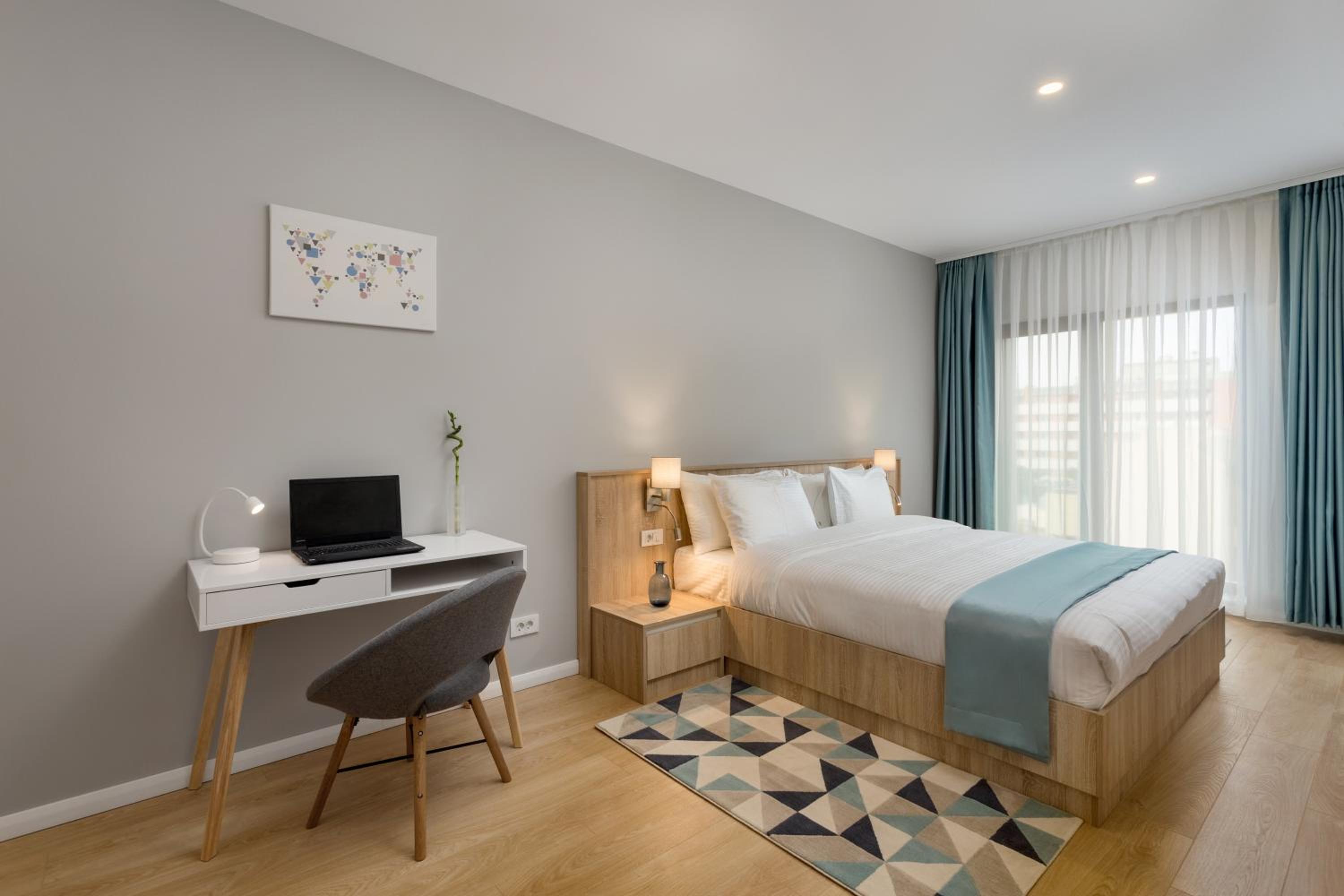 Double Room with Balcony photo 3