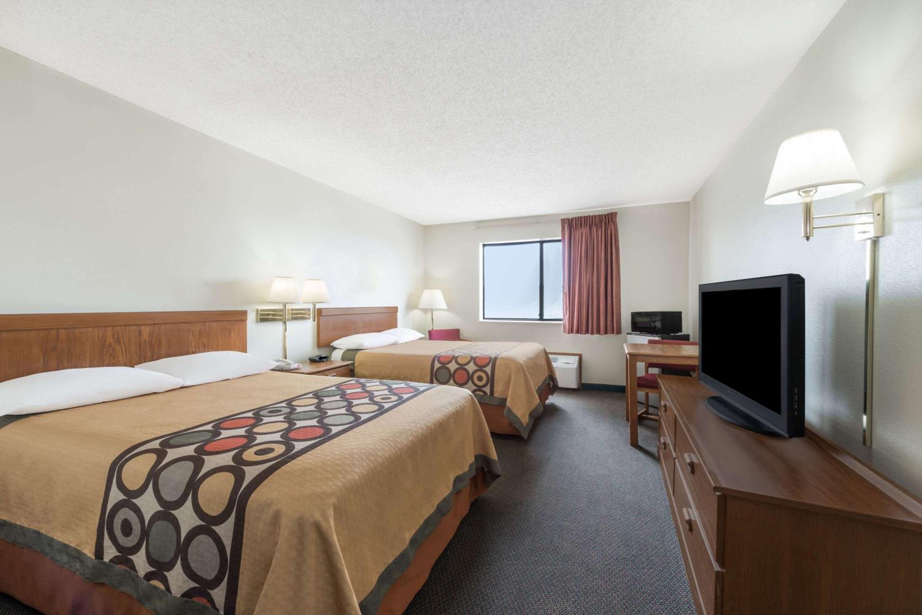 Double Room with Two Double Beds, Non-Smoking