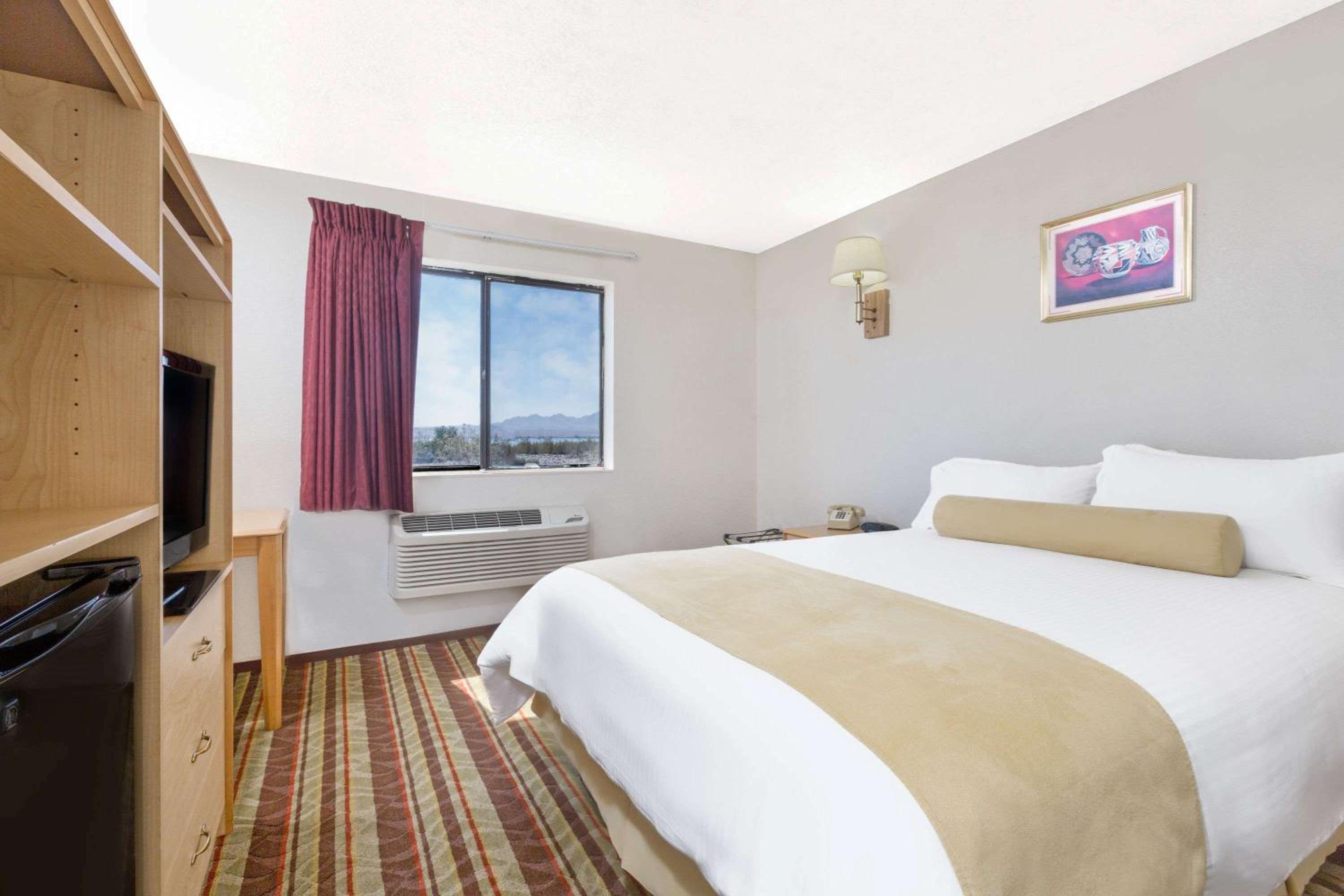 Queen Room - Disability Access/Non-Smoking - Photo 1