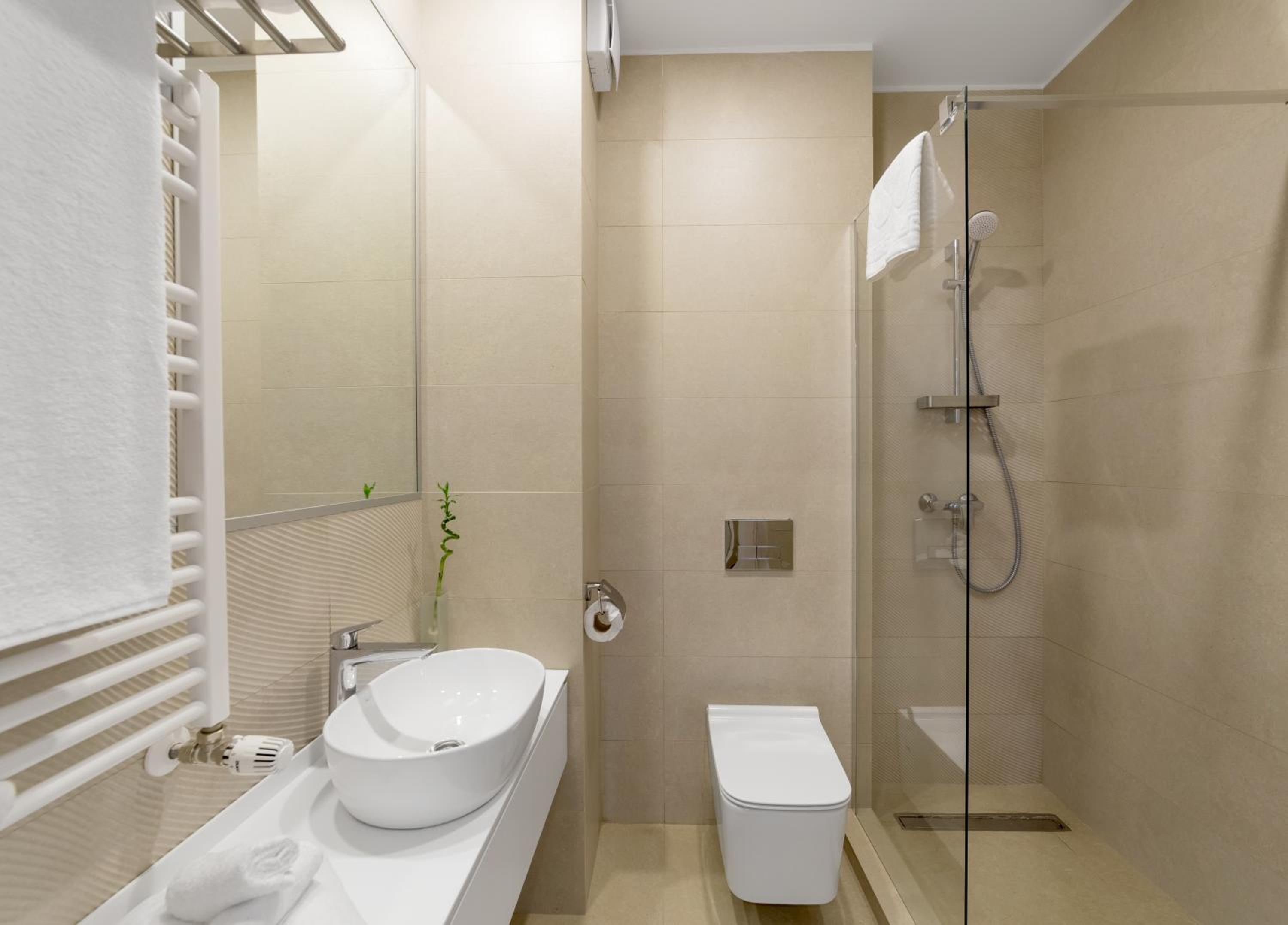 Two-Bedroom Suite with Balcony photo 3