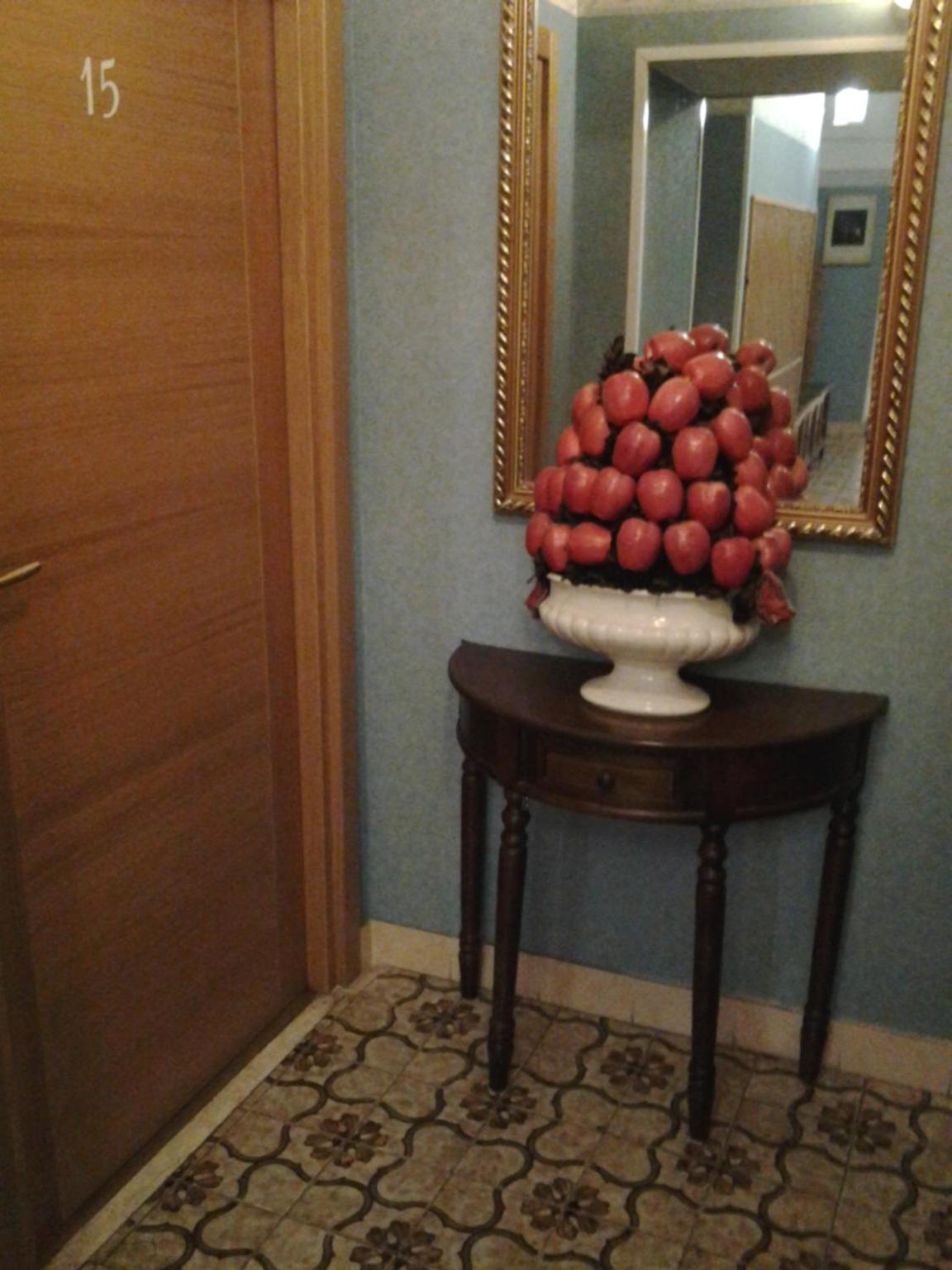 Double or Twin Room - Photo 6