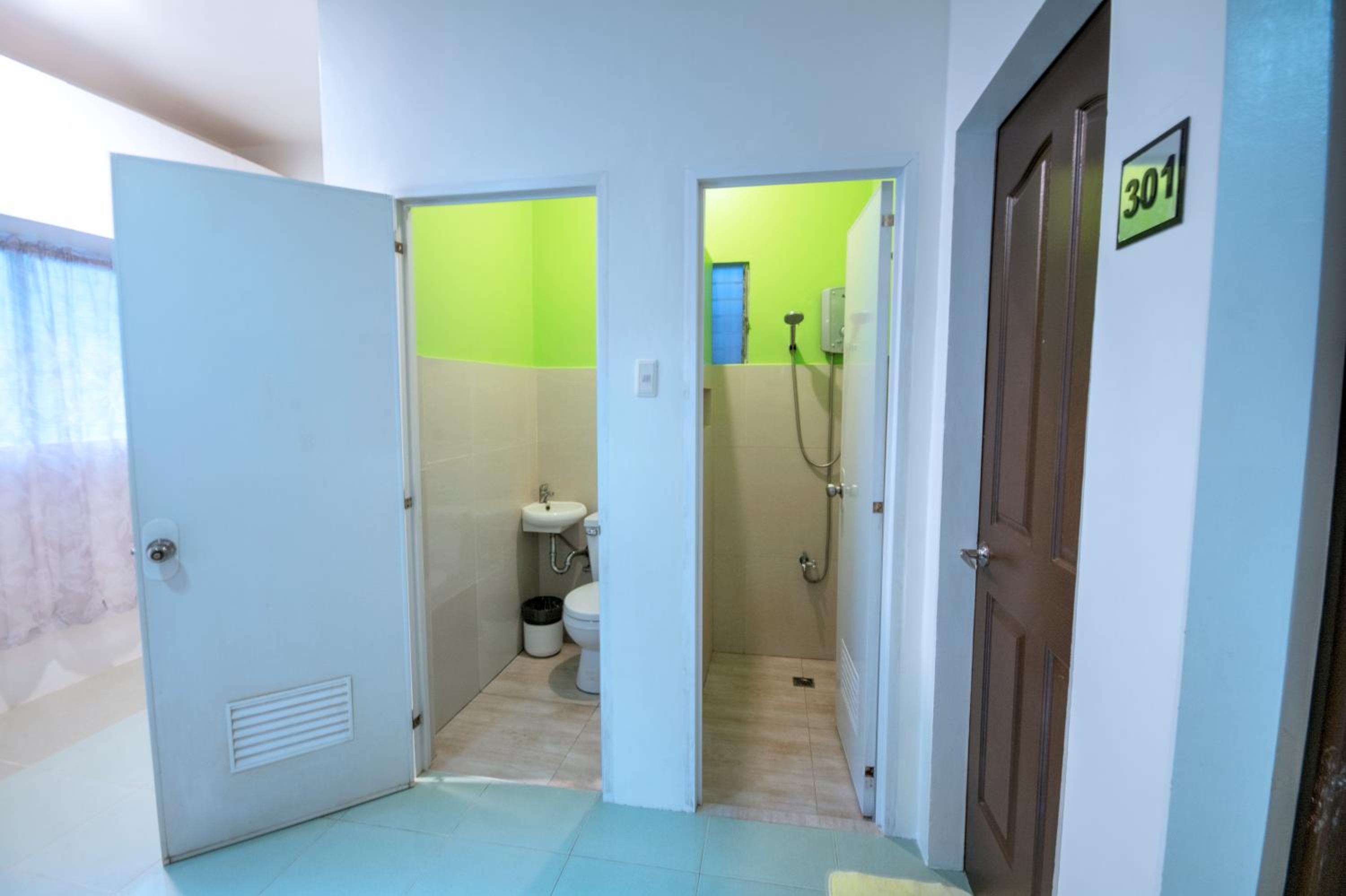 Two-Bedroom Apartment - Photo 10