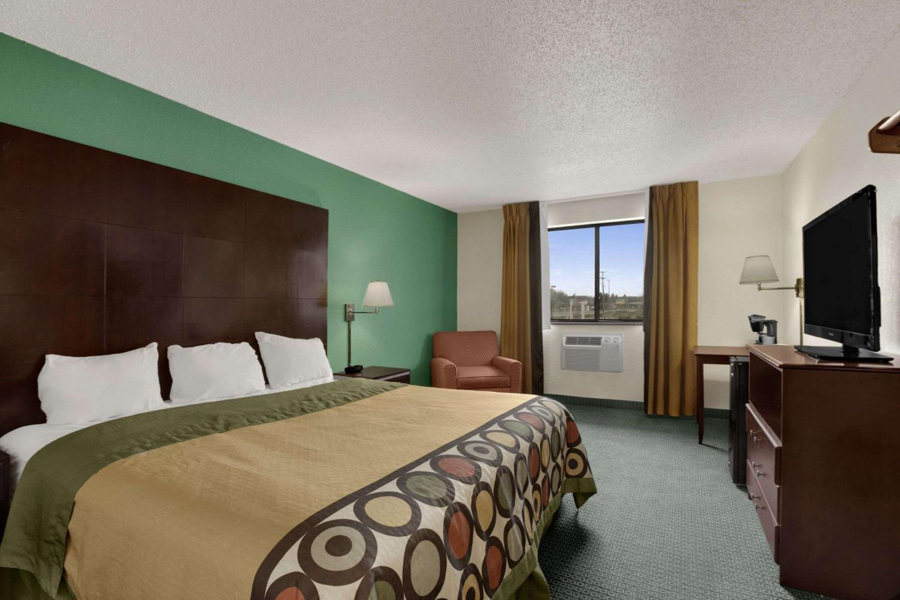 Standard Double Room With Two Double Beds - Non Smoking - Photo 5