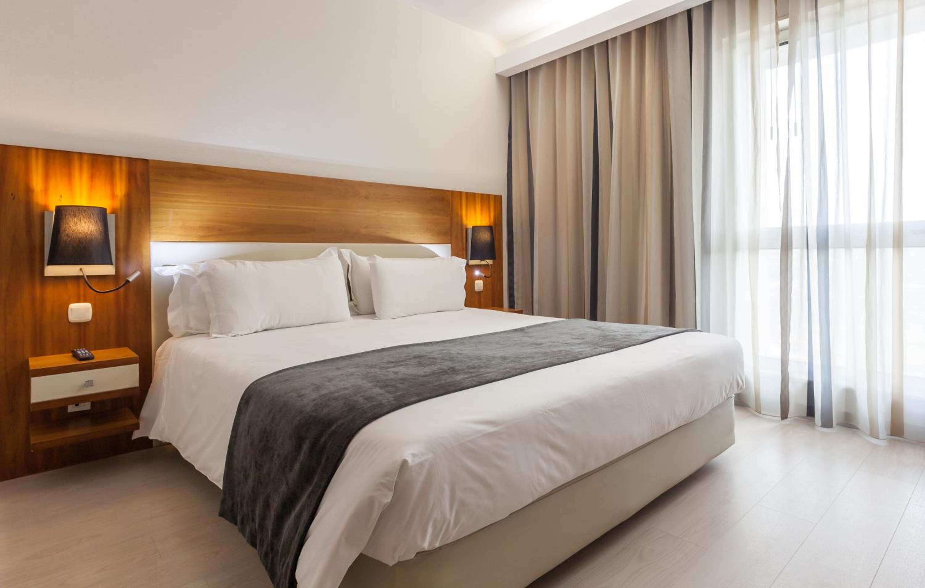Standard Double Room - Photo 3