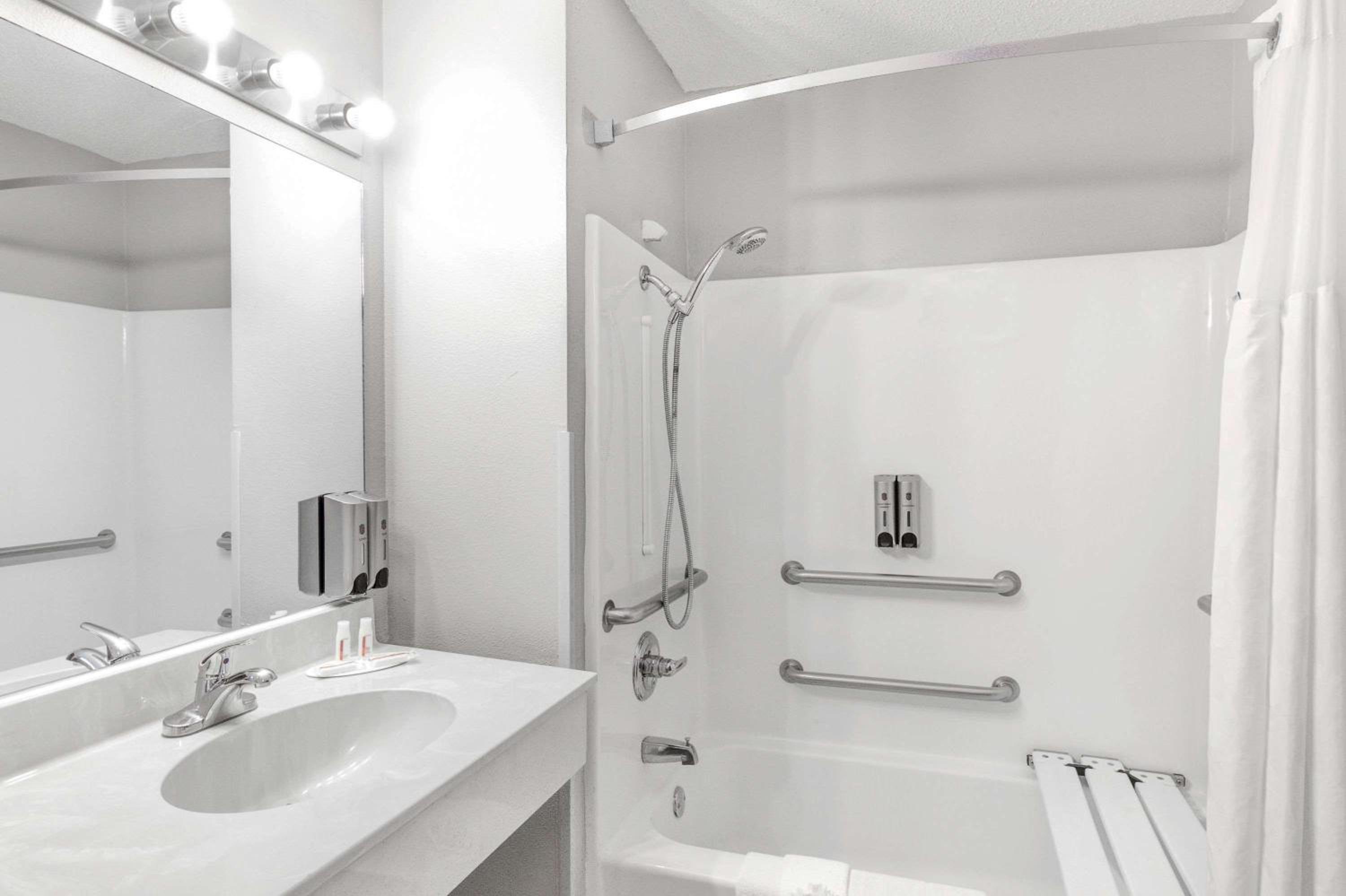 Super 8 by Wyndham Victoria/North/Mall Area, Fotografia 4
