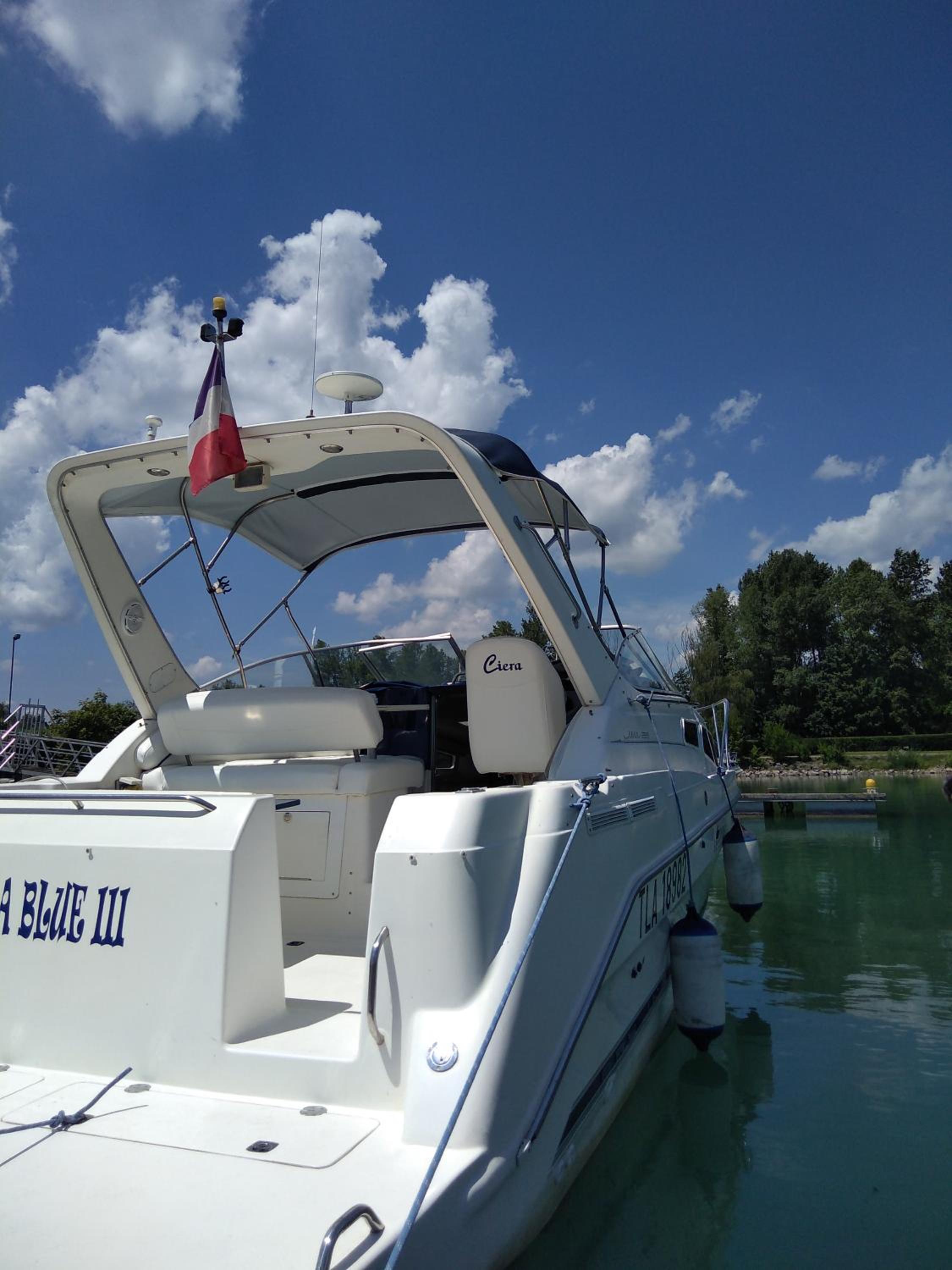 Superior One-Cabin Boat - Photo 5