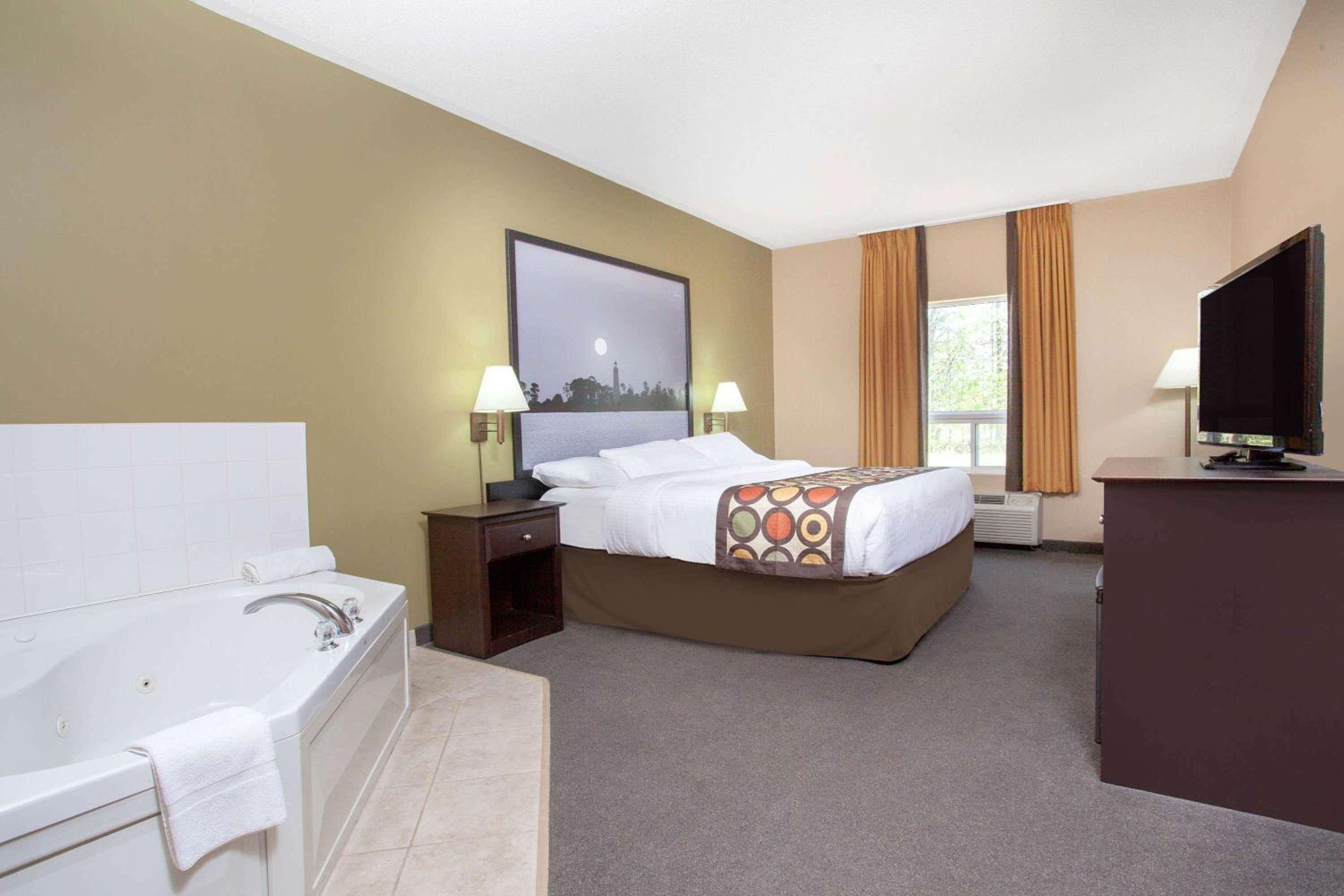 King Room - Mobility Access/Non-Smoking - Photo 2