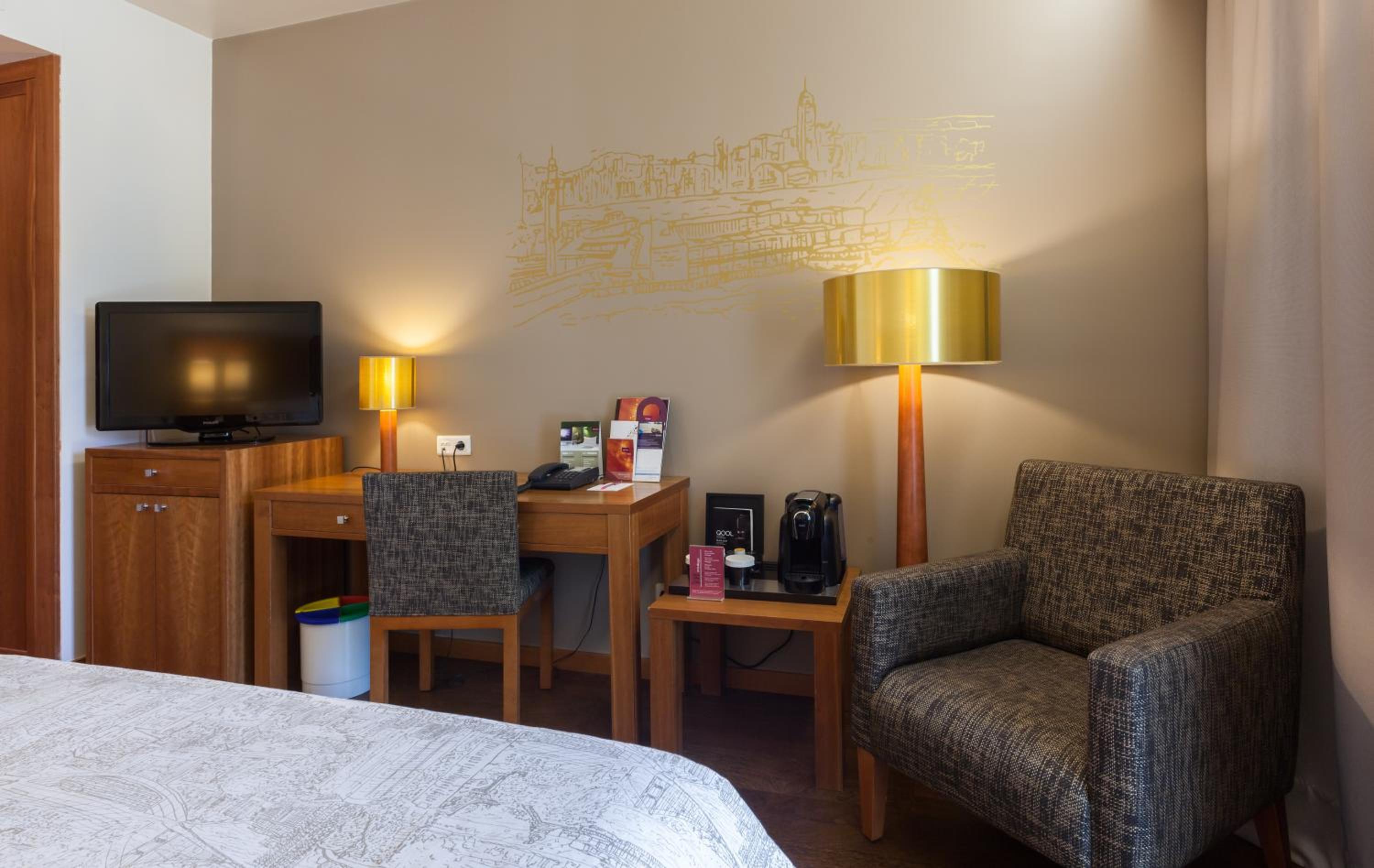 Superior Twin Room - Photo 5