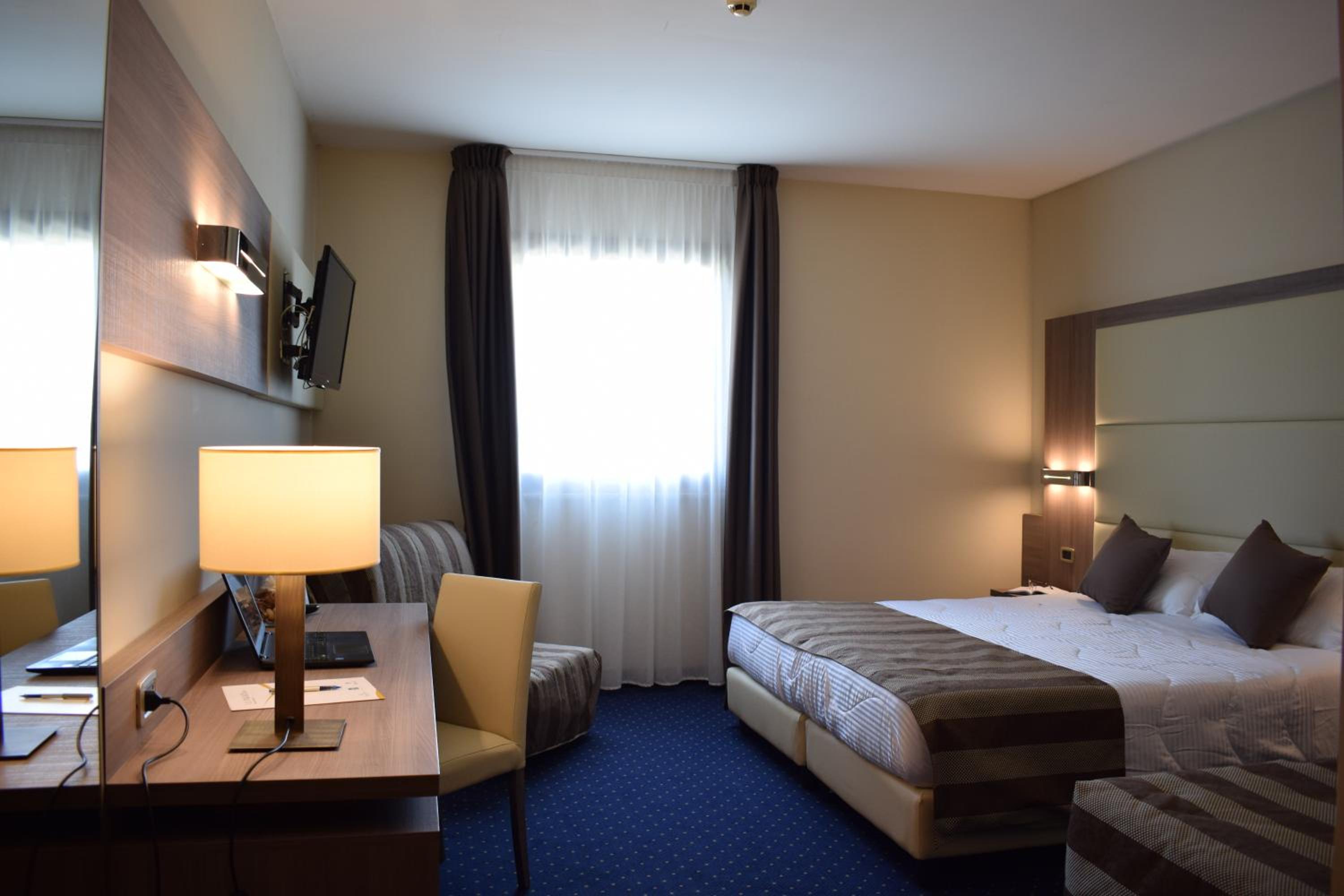 Triple Room photo 3