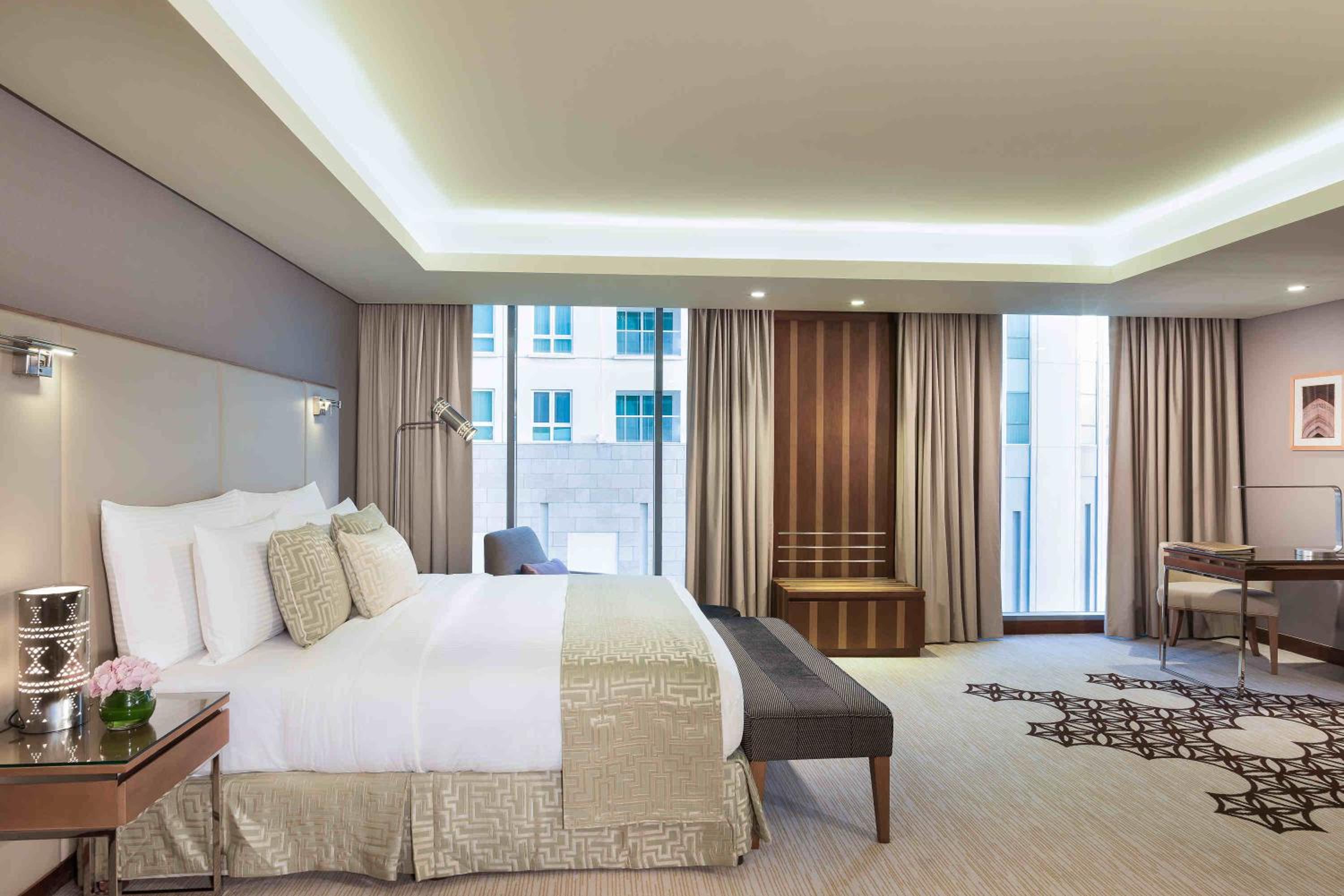 Three Bedroom Apartment - 30% discount in Spa, Food and Beverage, Early Check in at 10:00 am and Late checkout till 4 pm (Subject to Availability)