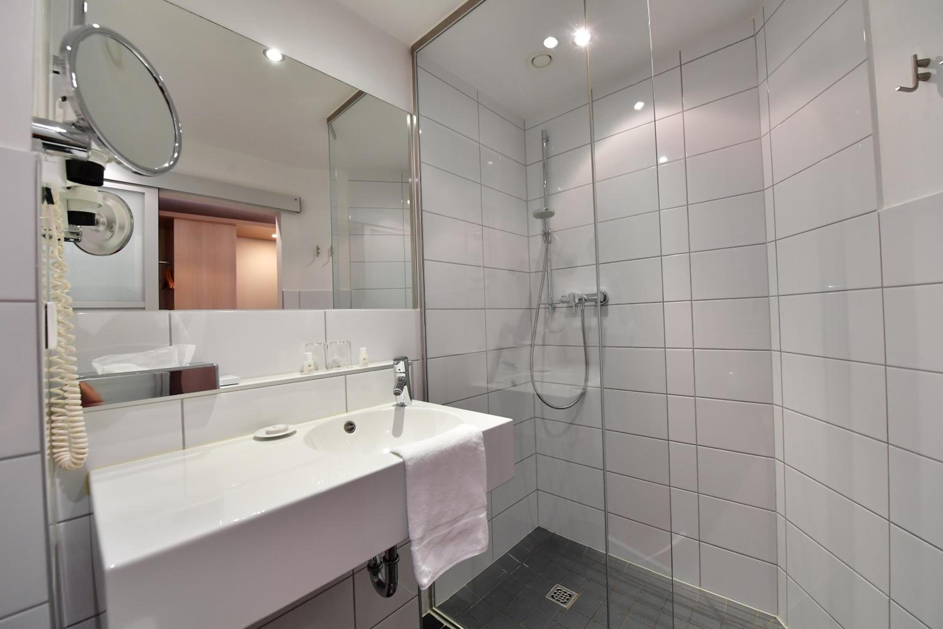 Double Room - Photo 2