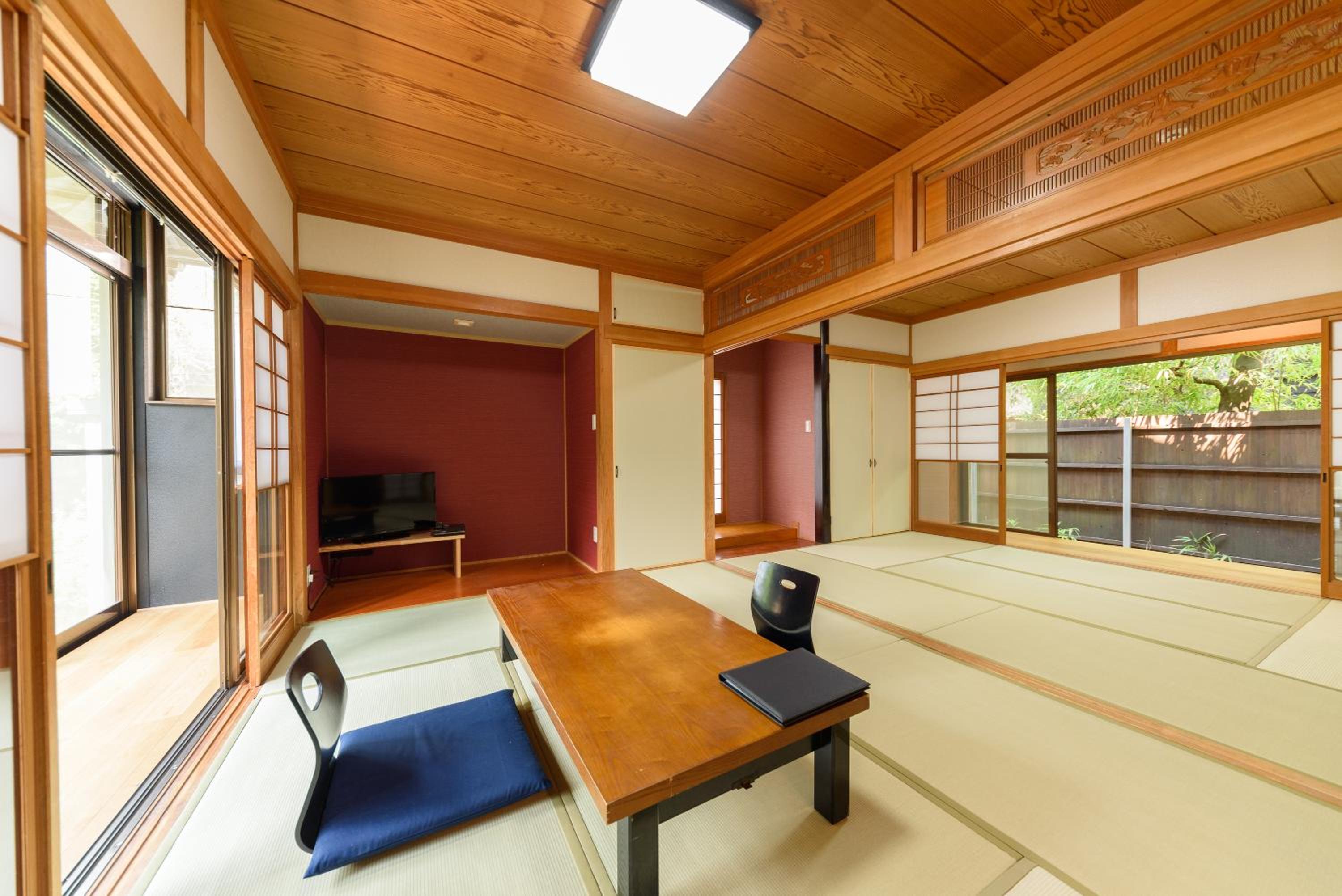 Japanese Western Room with Private Bath - Annex - Beni photo 1