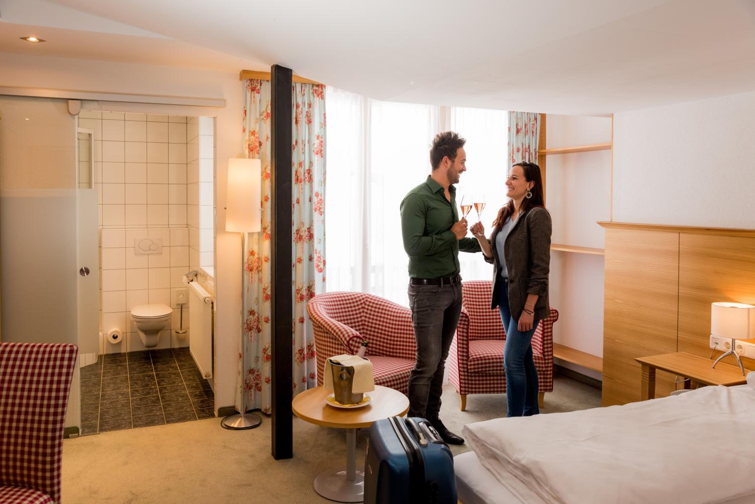 Classic  Double Room - Photo 6