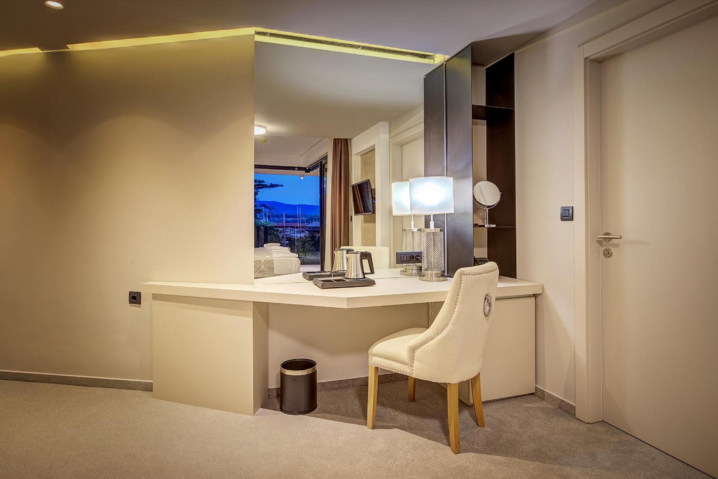 Chambre Double Deluxe avec Balcon - Vue sur Mer