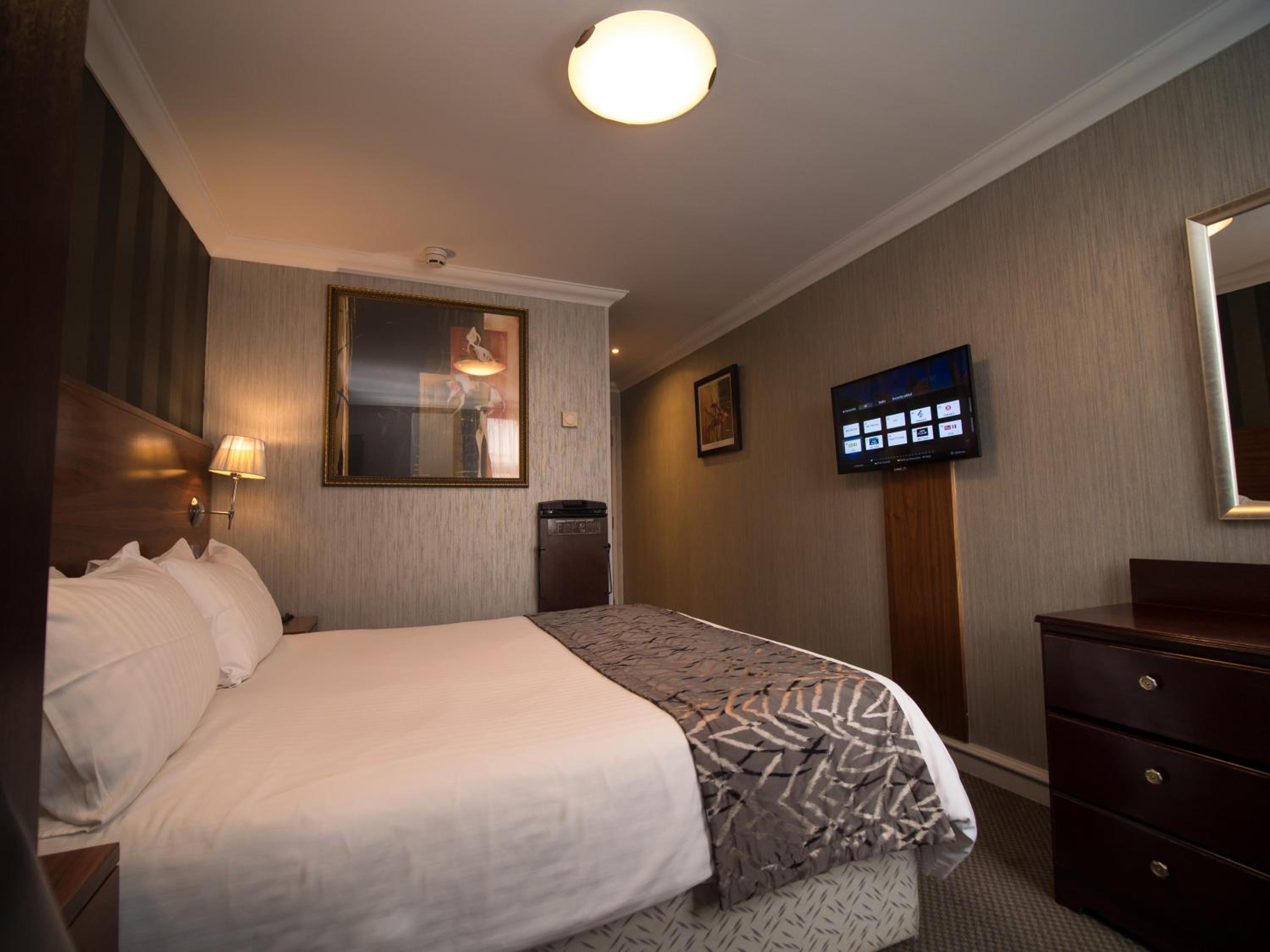 Standard Double Room - Photo 1