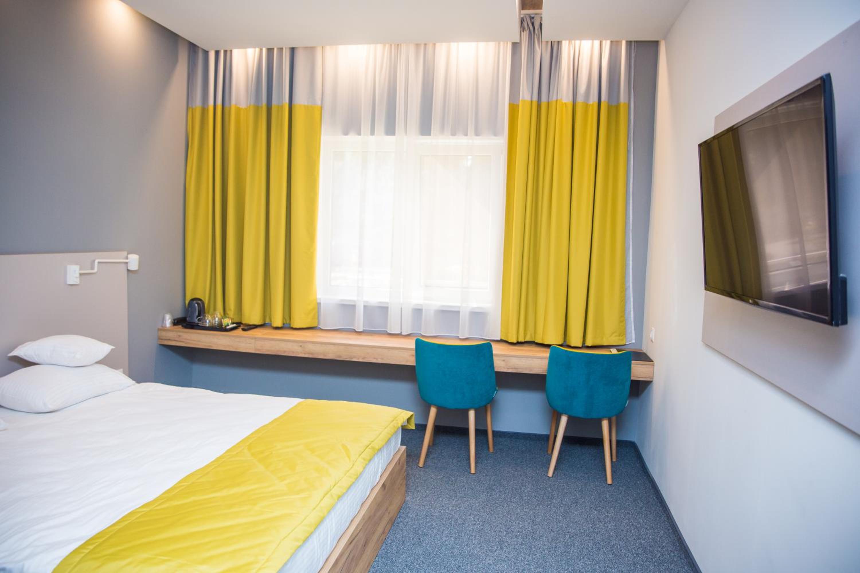 Business Double Room - Ground Floor  photo 2