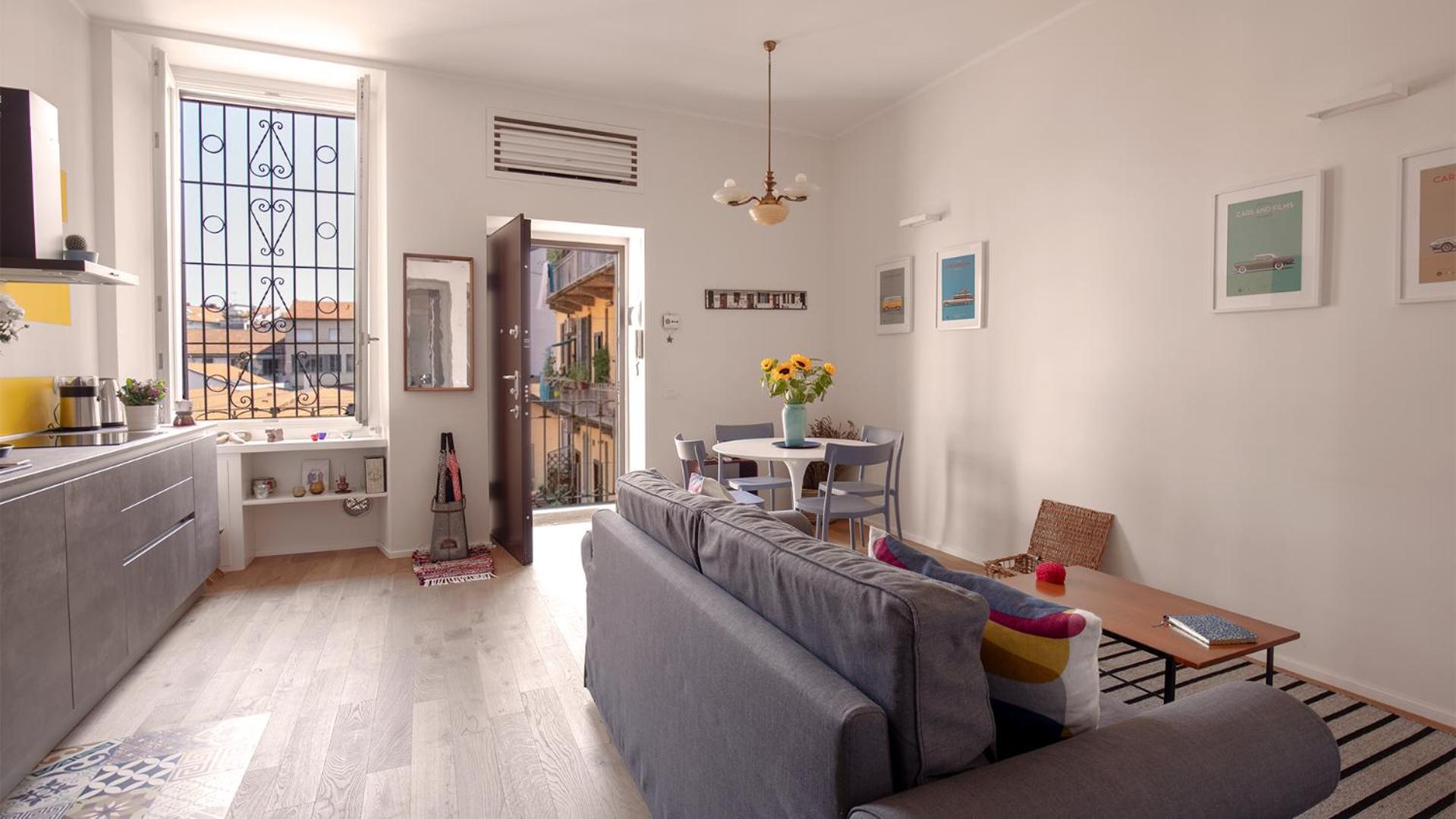 One-Bedroom Apartment