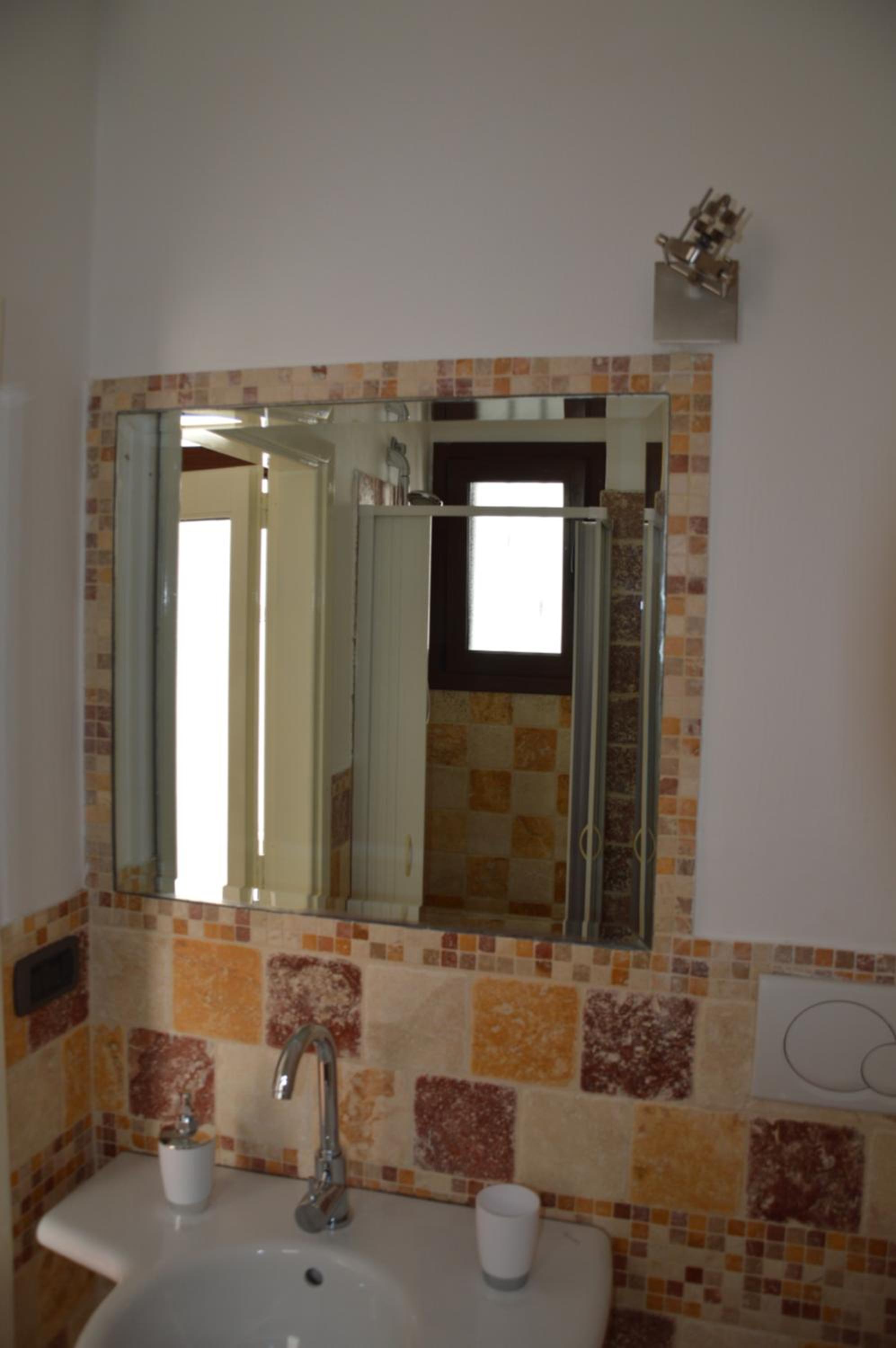 Studio Apartment - Photo 2