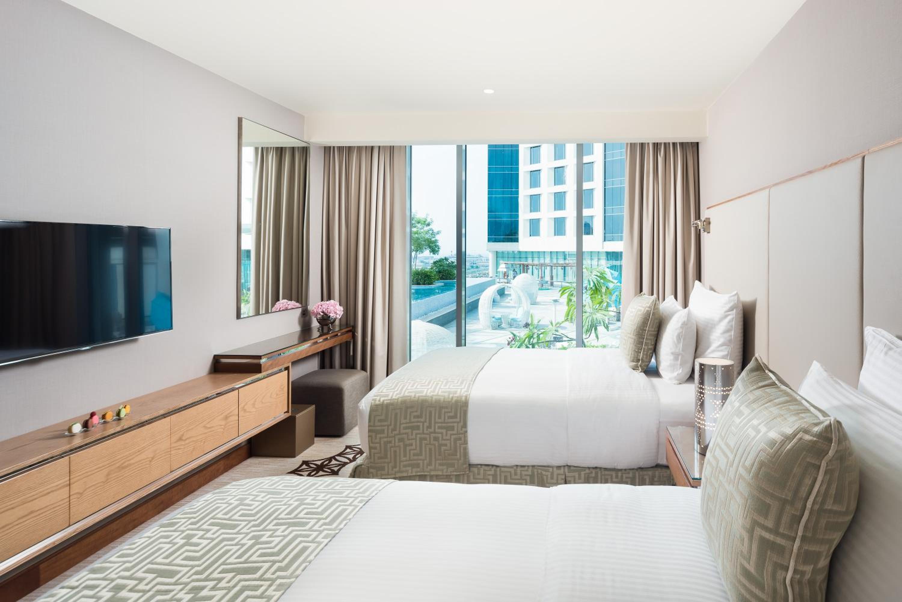 Club Twin Room with Executive Lounge Access - 30% discount in Spa, Food and Beverage, Early Check in at 10:00 am and Late checkout till 4 pm (Subject to Availability) photo 3