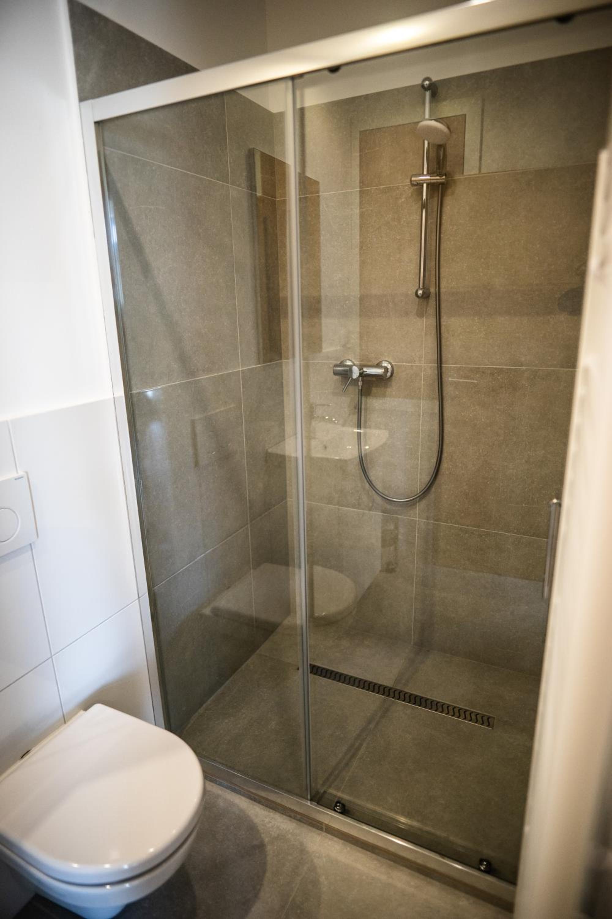 Deluxe Double Room with Extra Bed photo 2