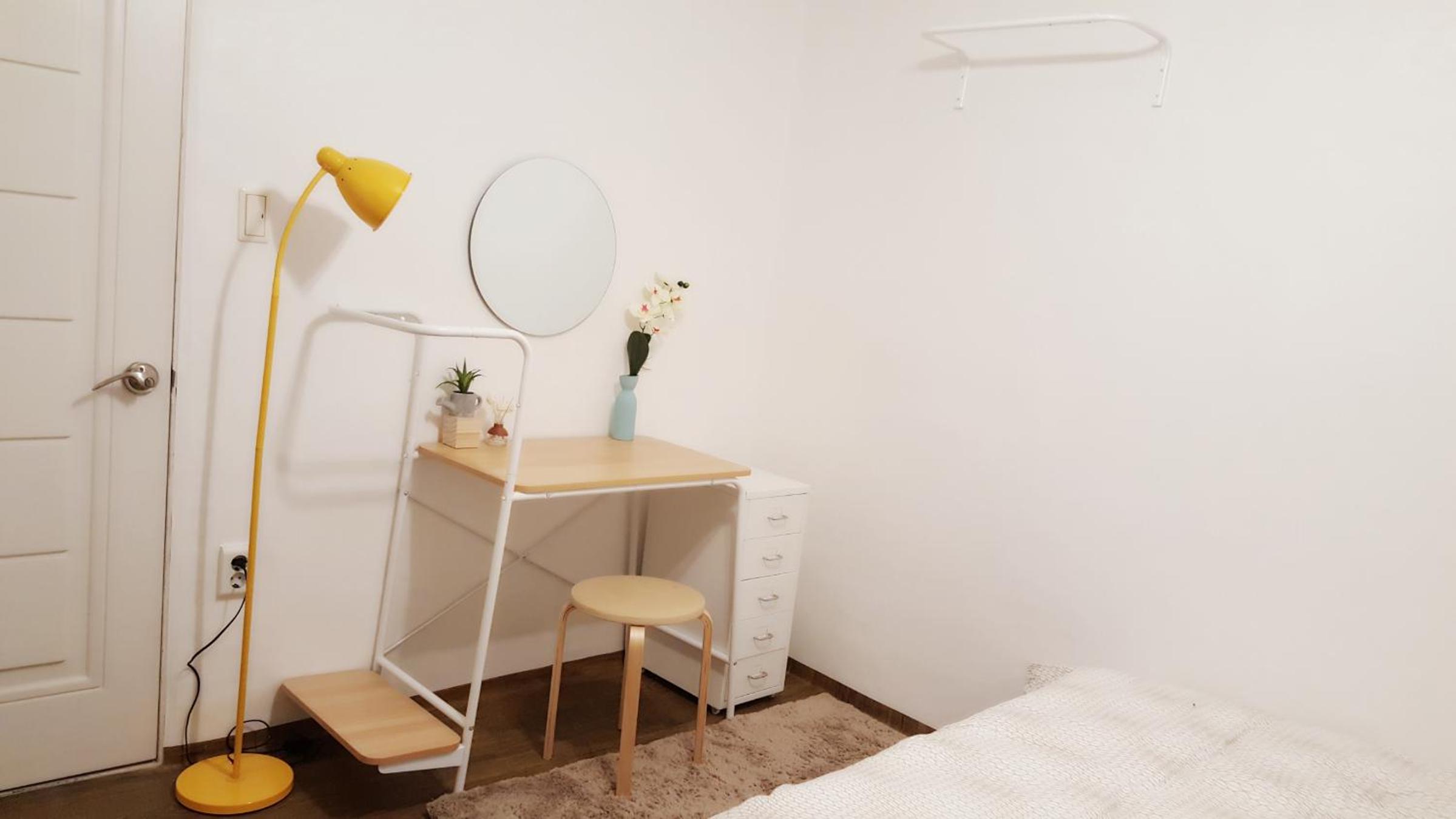 Two-Bedroom Apartment - Photo 6