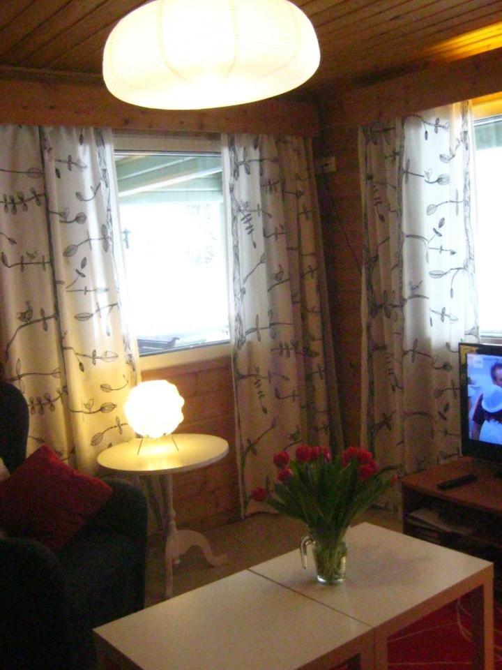 Four-Bedroom Cottage with Sauna photo 3
