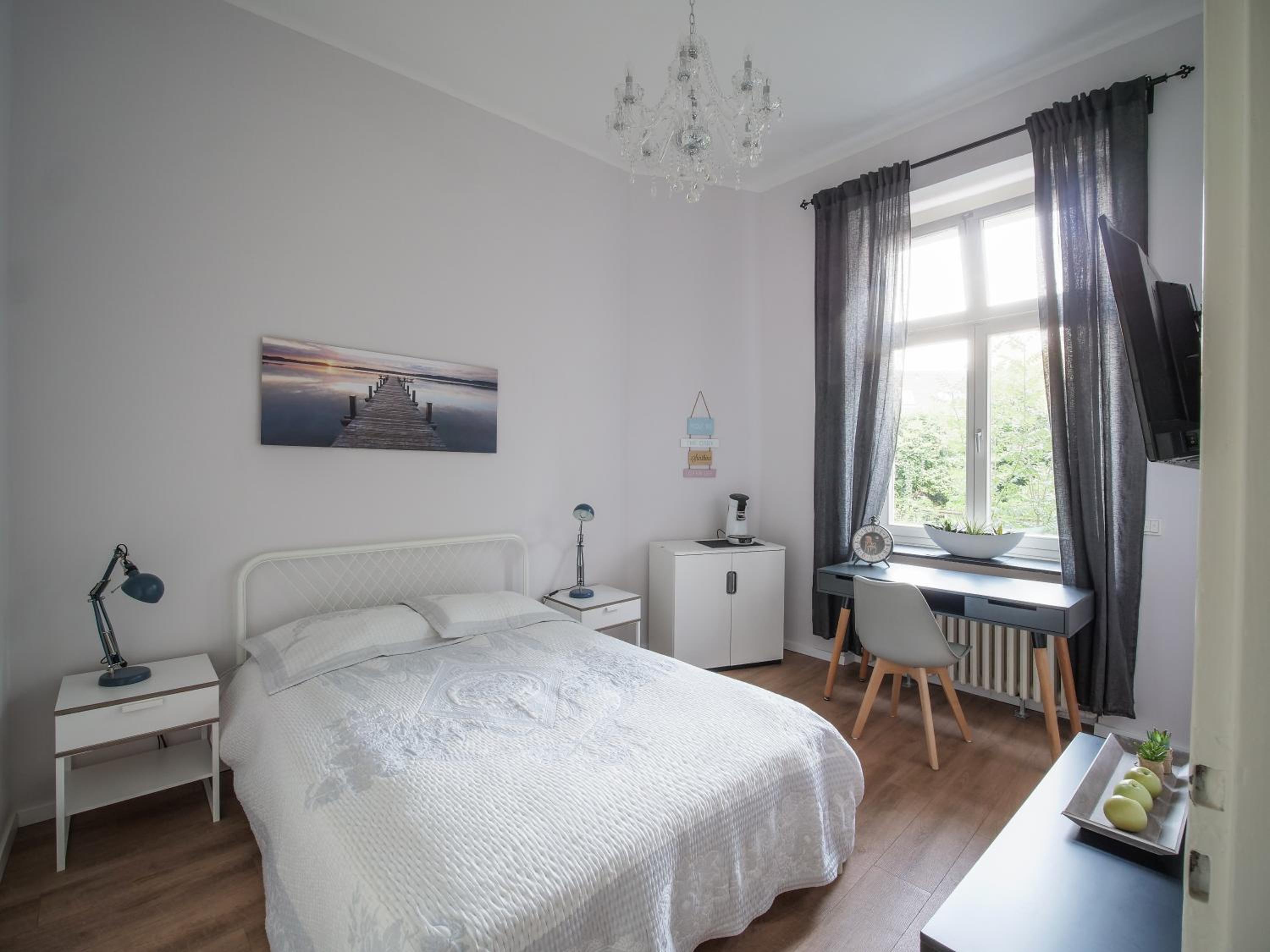 Studio Apartment photo 1