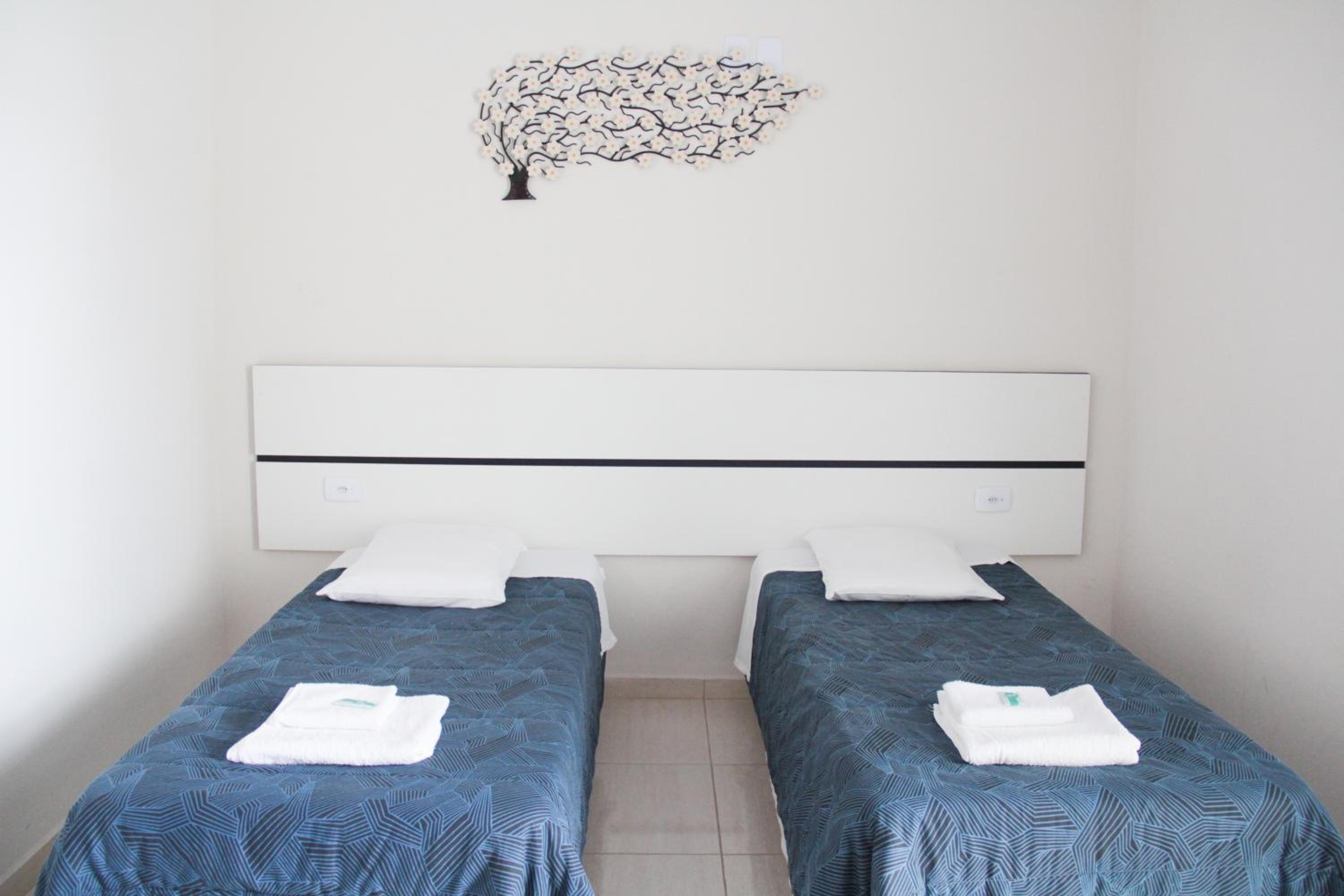 Large Twin Room photo 3