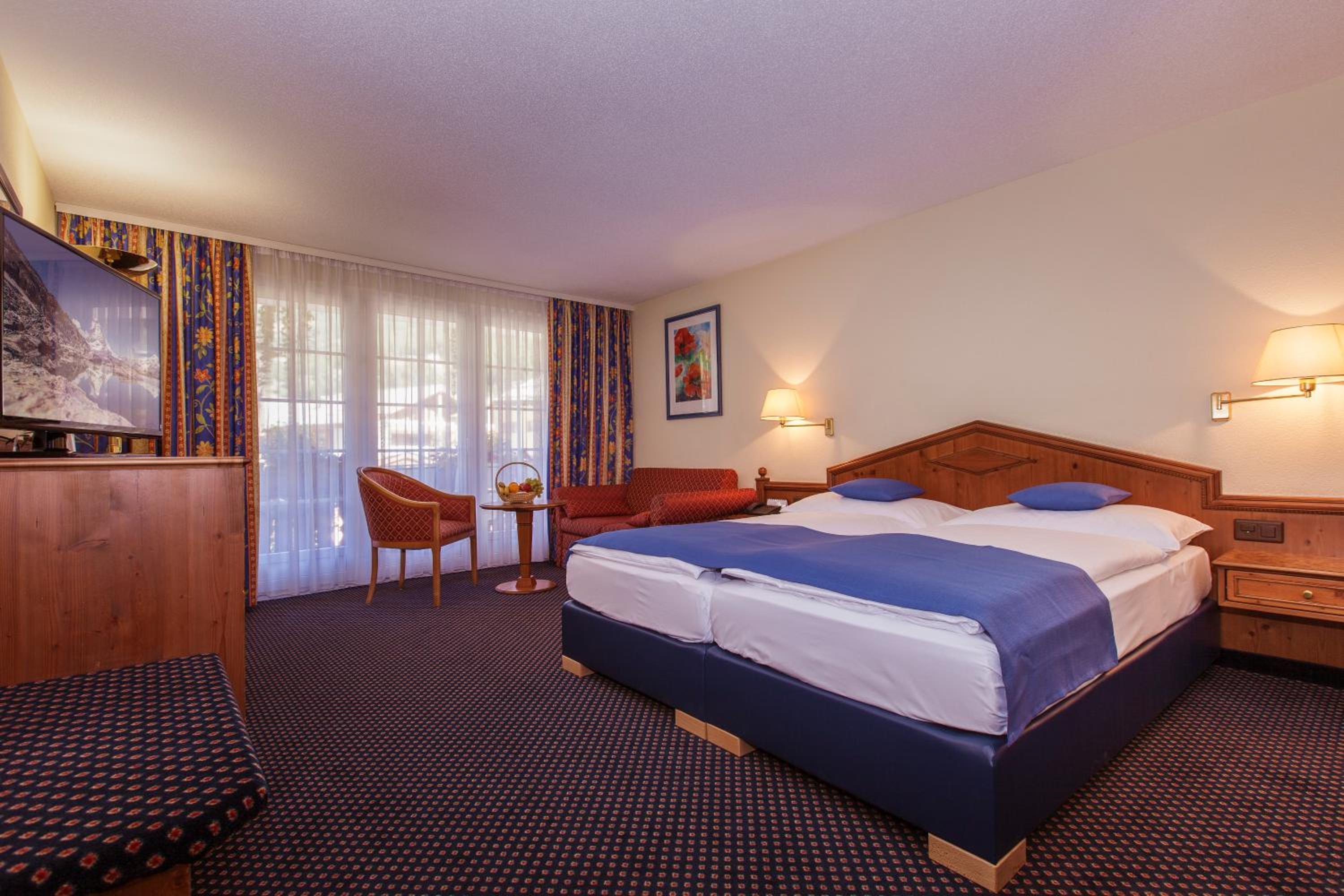 Deluxe Room with Balcony / Terrace - Photo 2