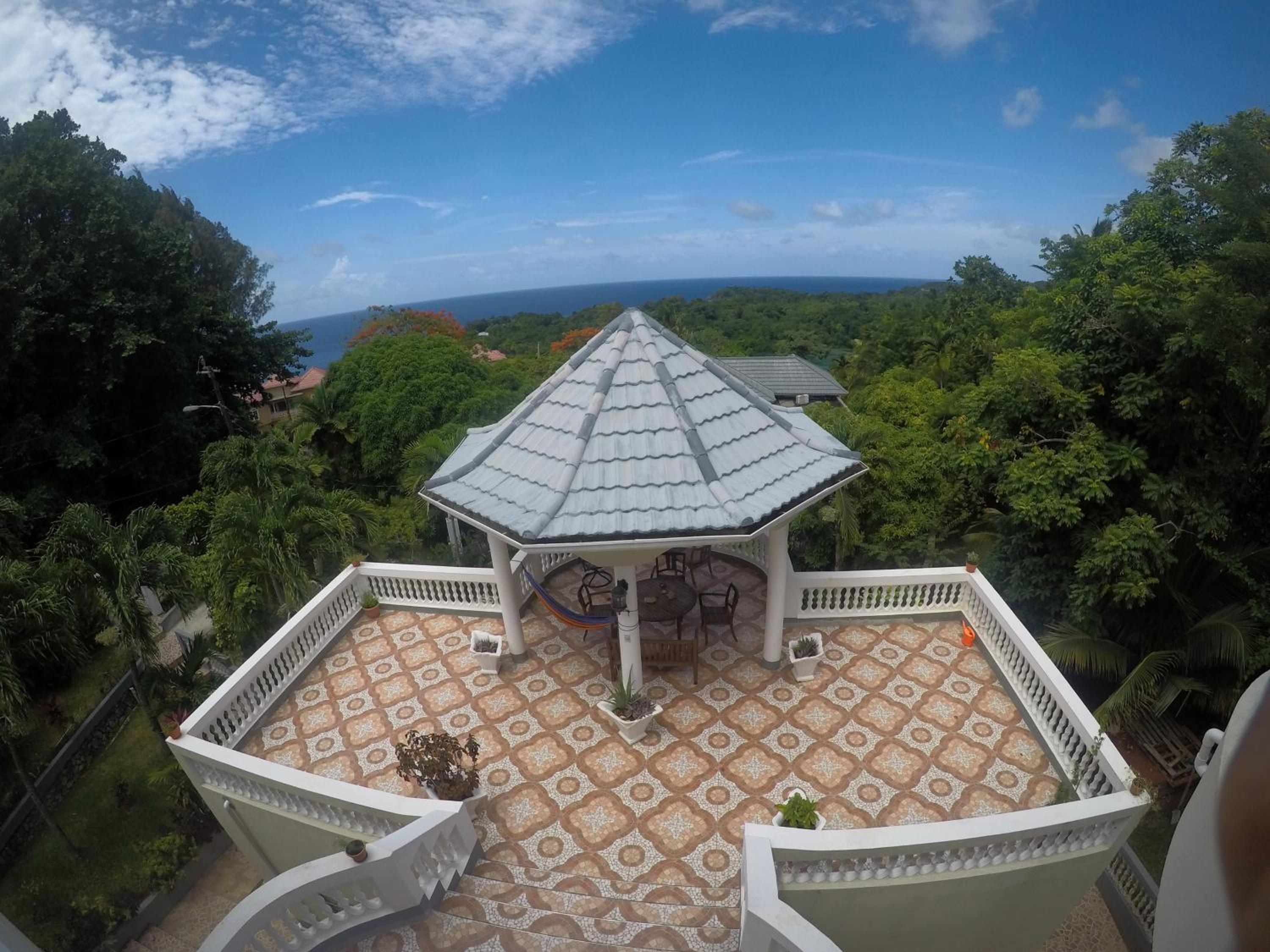 Villa with Sea View photo 3